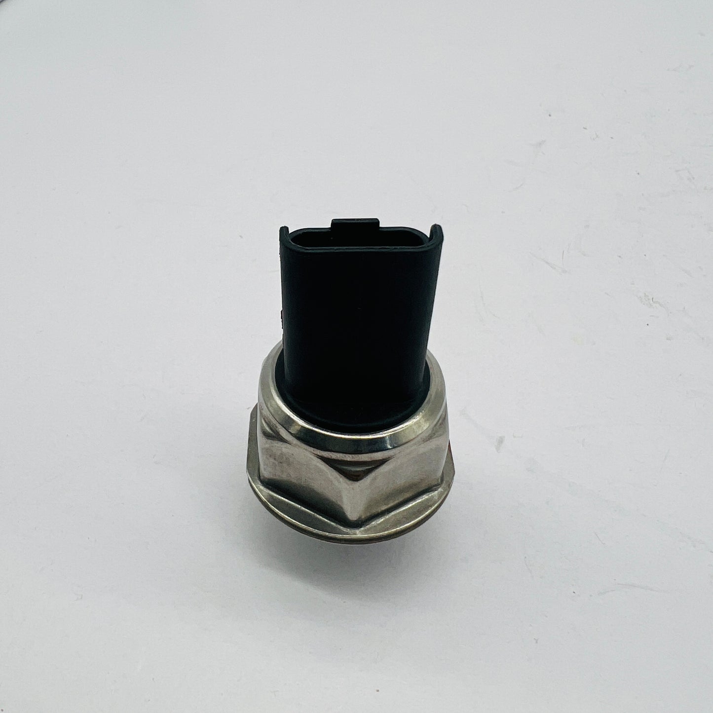 Regulador de Presion Gasolina Peugeot Mini 05-16