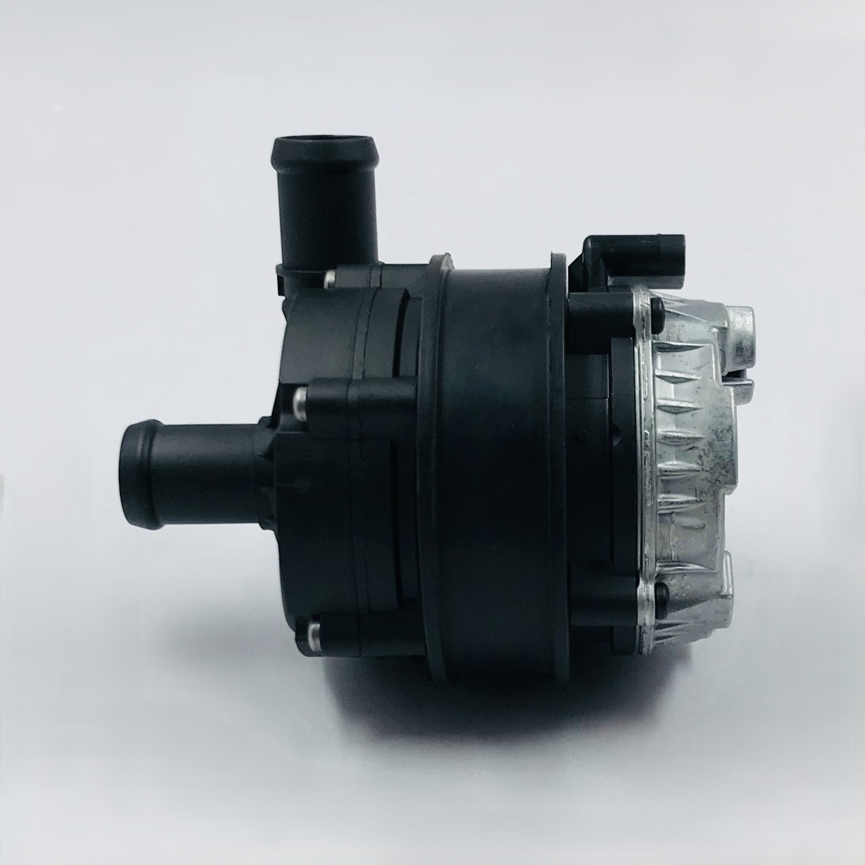 Bomba de Agua Auxiliar BMW X3 17-22 3 pines