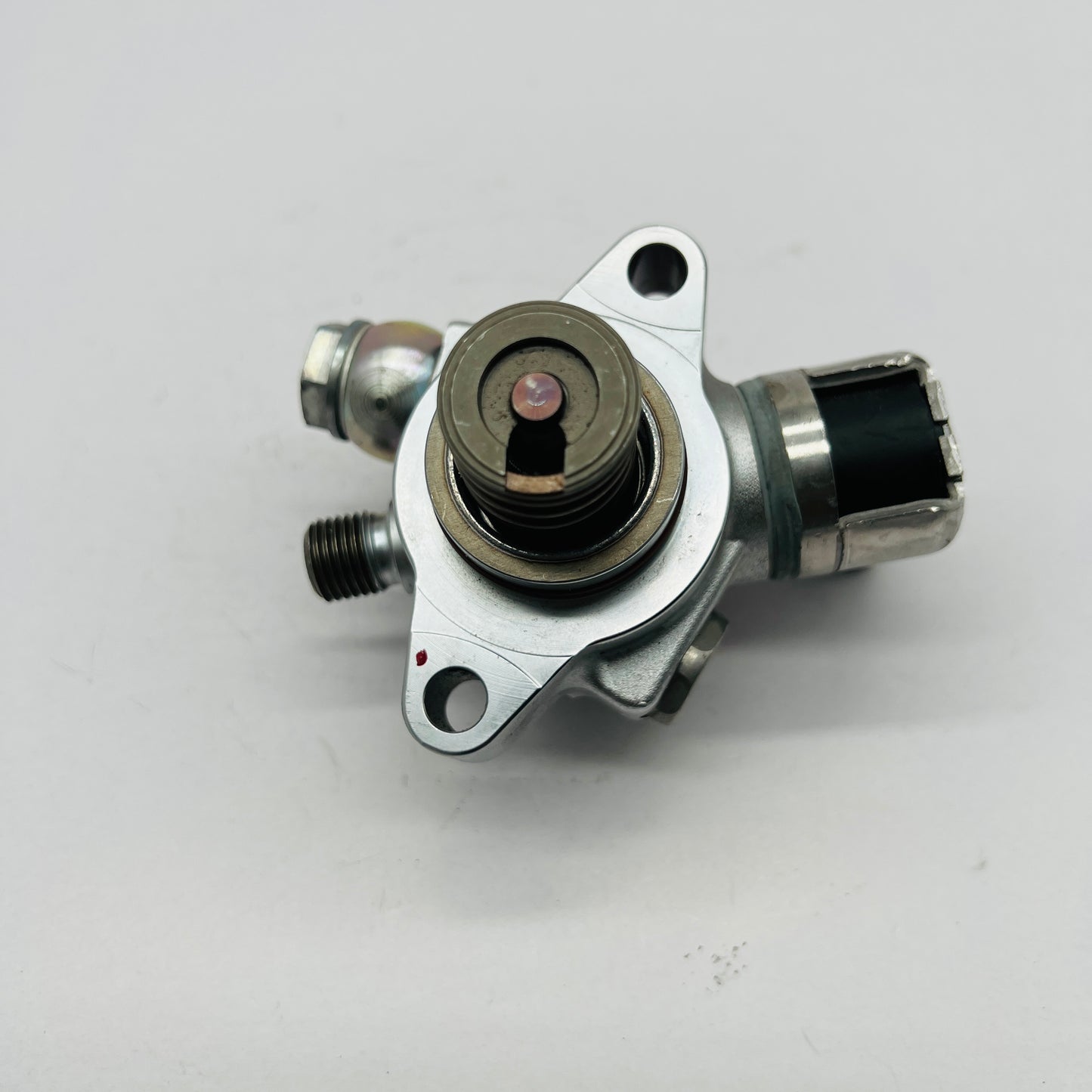 Bomba Gasolina Alta Presion Mazda 3 CX-3 14-18