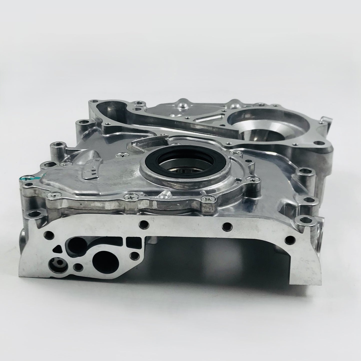 Tapa Distribucion Toyota 2.4 2.7 Tacoma