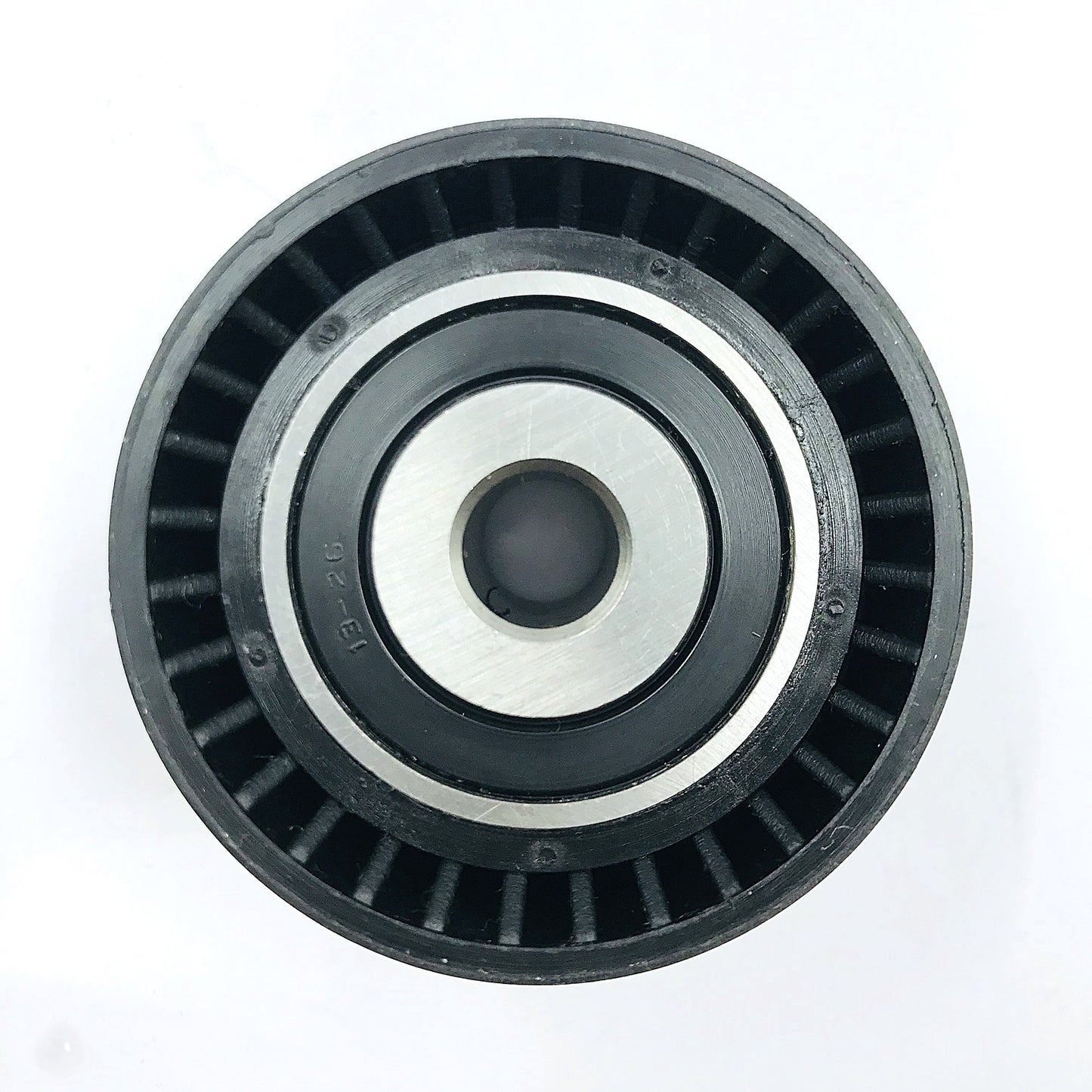 Polea Loca Nissan Platina Rayada Int Chica