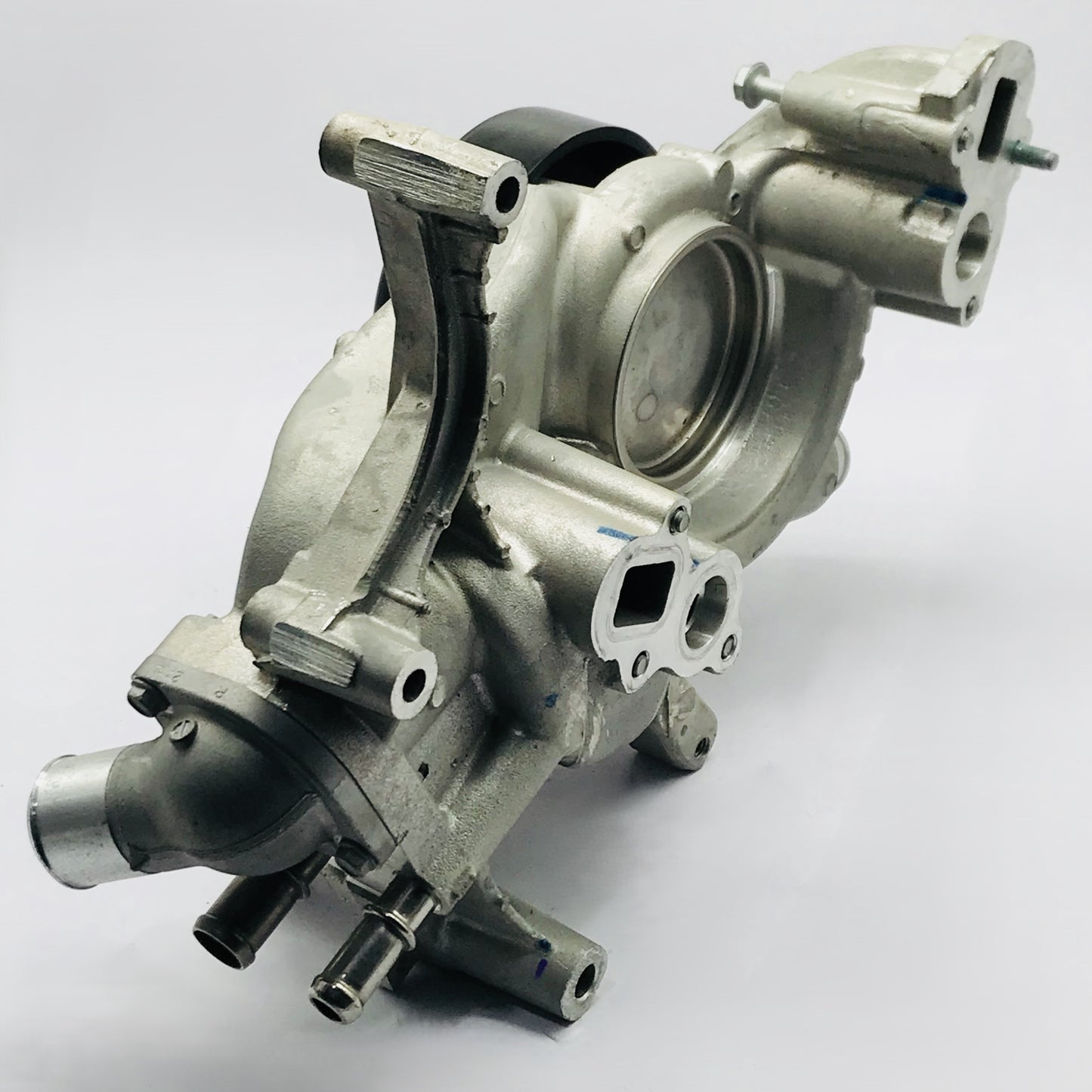 Bomba Agua Chev 5.3 Silverado Cheyenne 2019-2024 Original