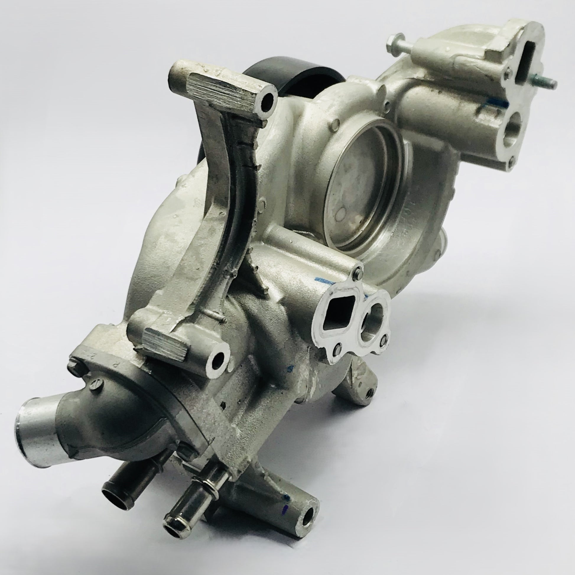 Bomba Agua Chev 5.3 Silverado Cheyenne 2019-2024 Original