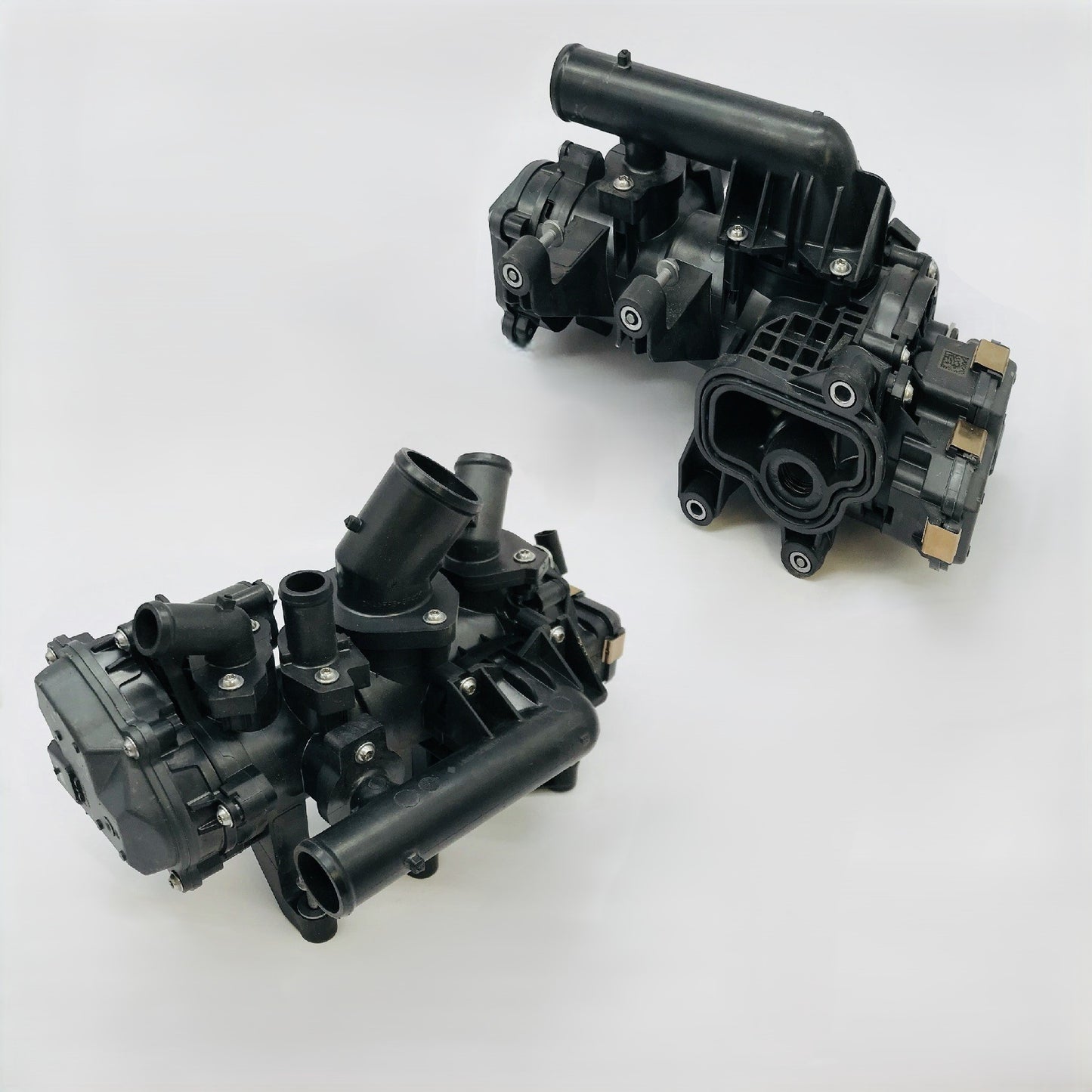 Toma Agua Chev 2.7 Silverado Sierra 19-25 Electronica