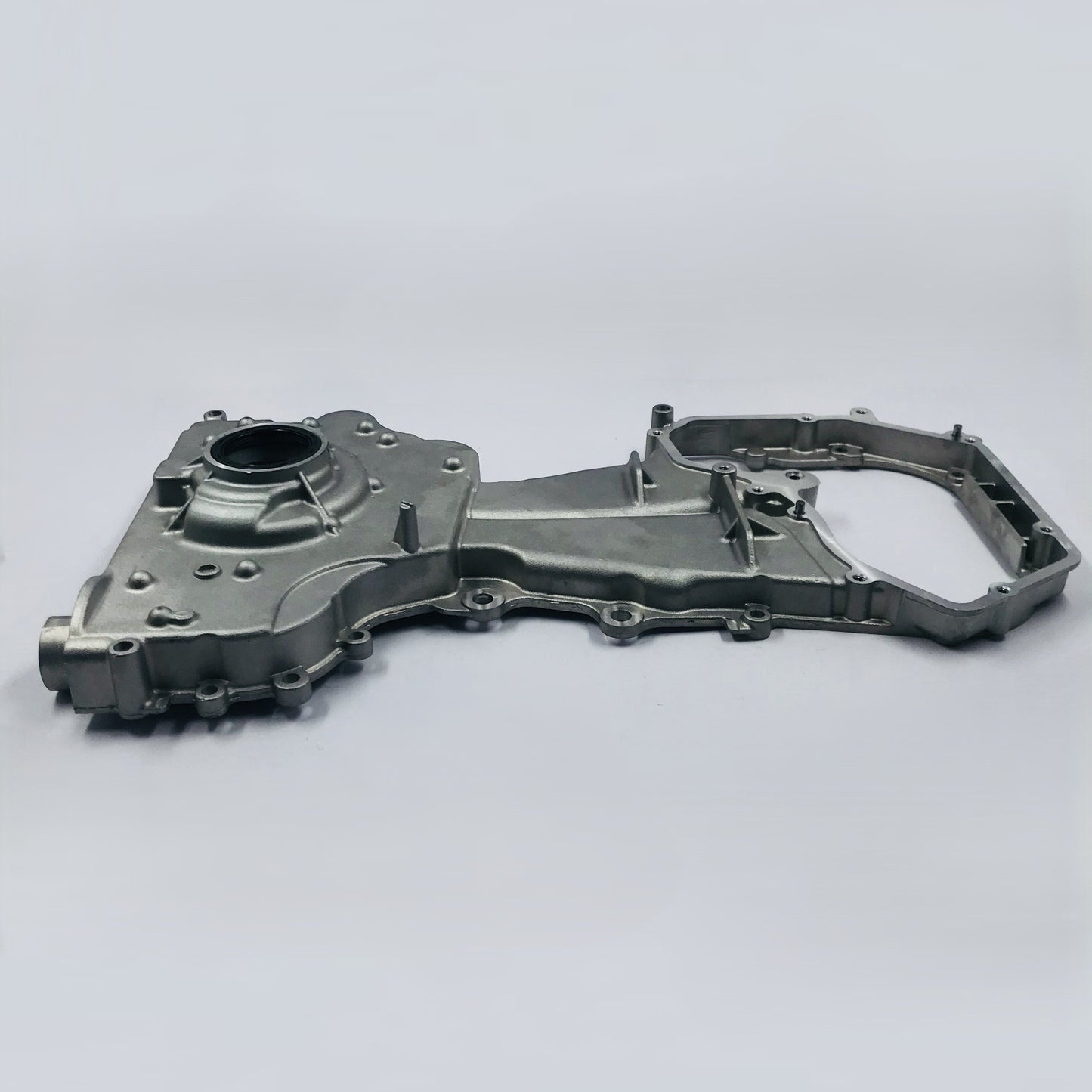 Tapa Distribucion Nissan 2.5 Altima Sentra X-Trail 01-20 QR25DE Con escalones