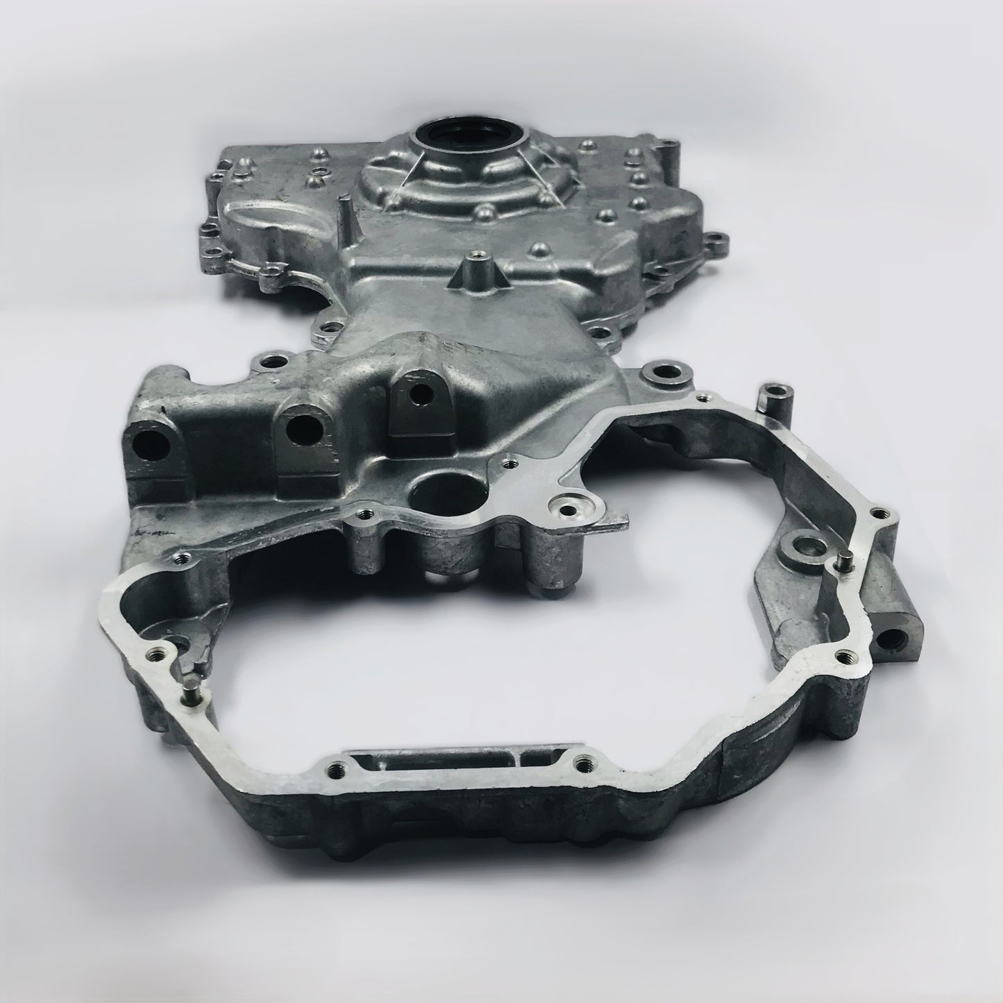 Tapa Distribucion Nissan  2.5 Altima X-Trail QR25DE 01-21