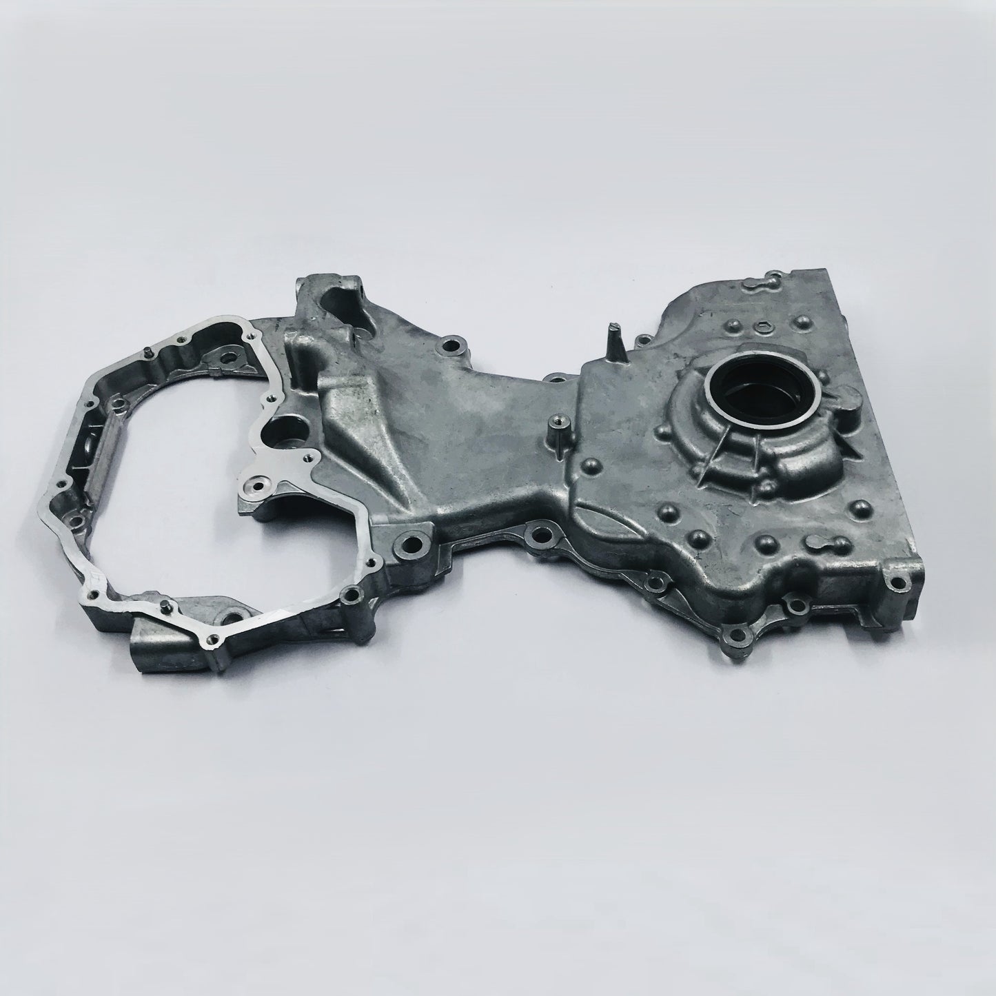 Tapa Distribucion Nissan  2.5 Altima X-Trail QR25DE 01-21