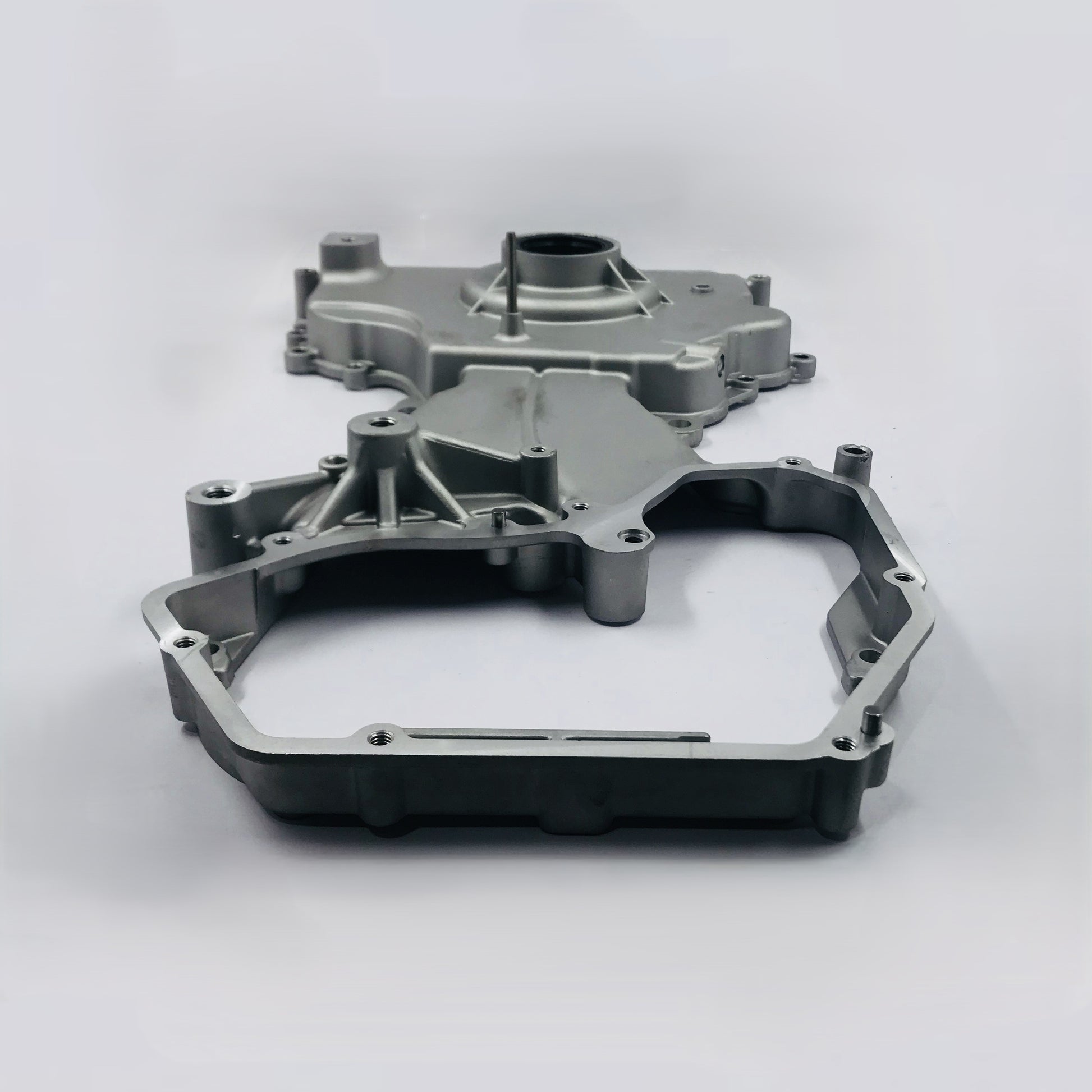 Tapa Distribucion Nissan 2.5 Urvan X-trail 07-15 C/Hoyo