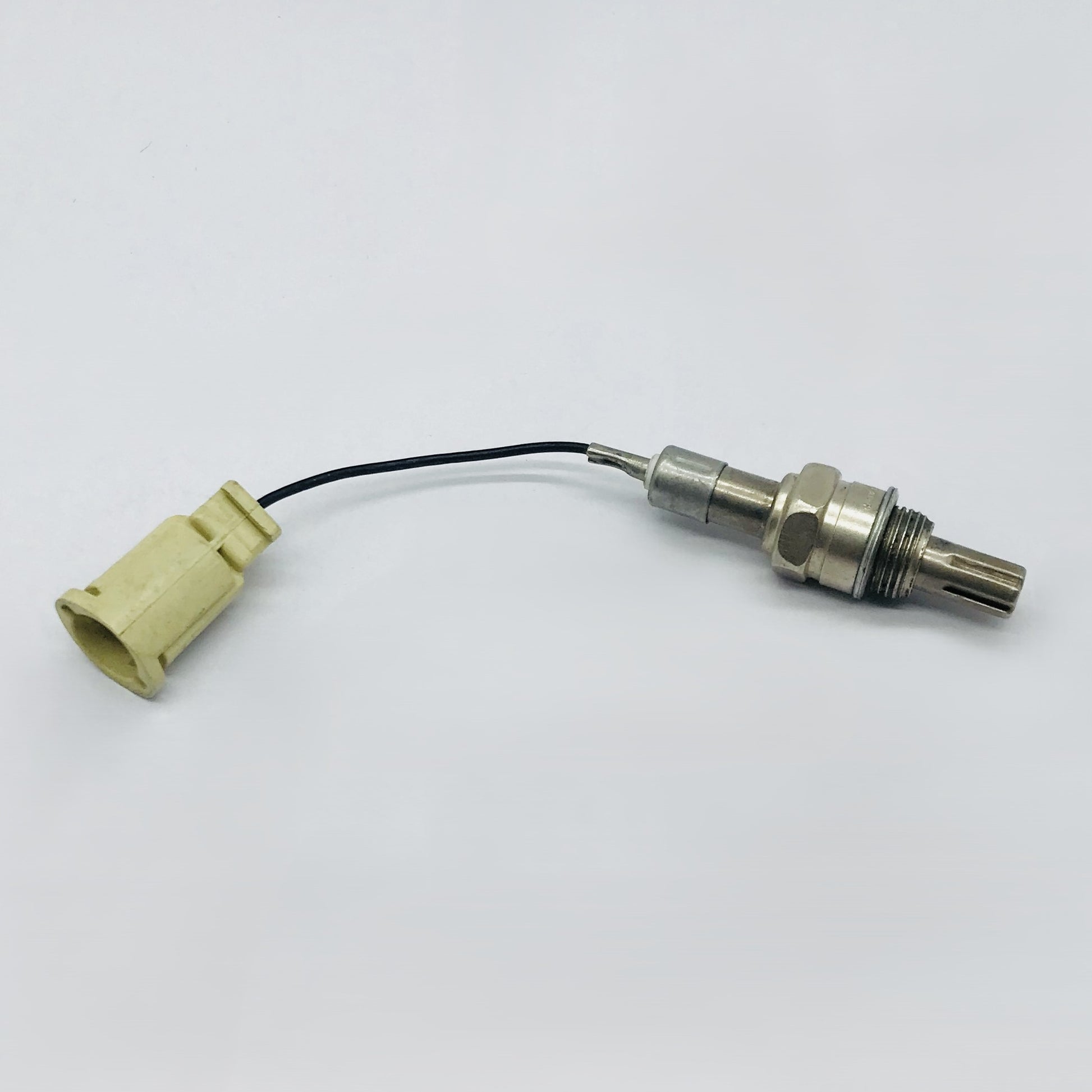 Sensor Oxigeno 1 Cables Universal Ford Conect Crema