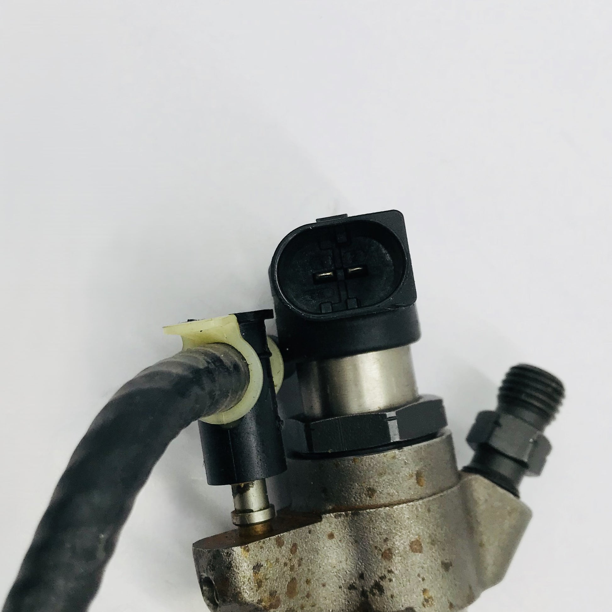 Inyector Nissan 2.3 Np300 D23 Renault Diesel