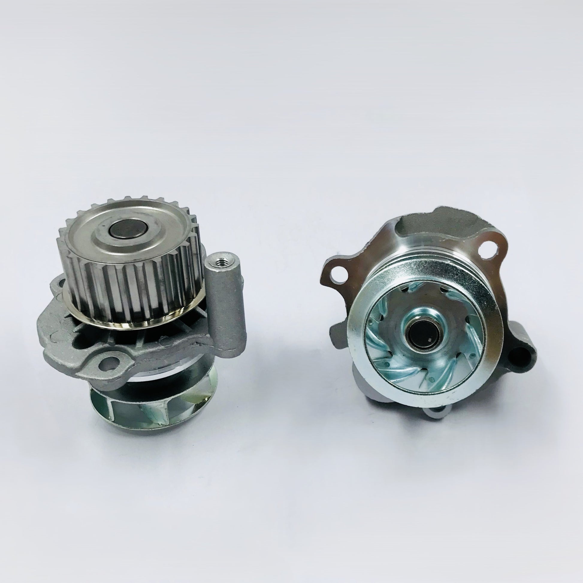 Bomba Agua Vw 1.8 2.0 Golf Jetta Audi Beetle 97-15