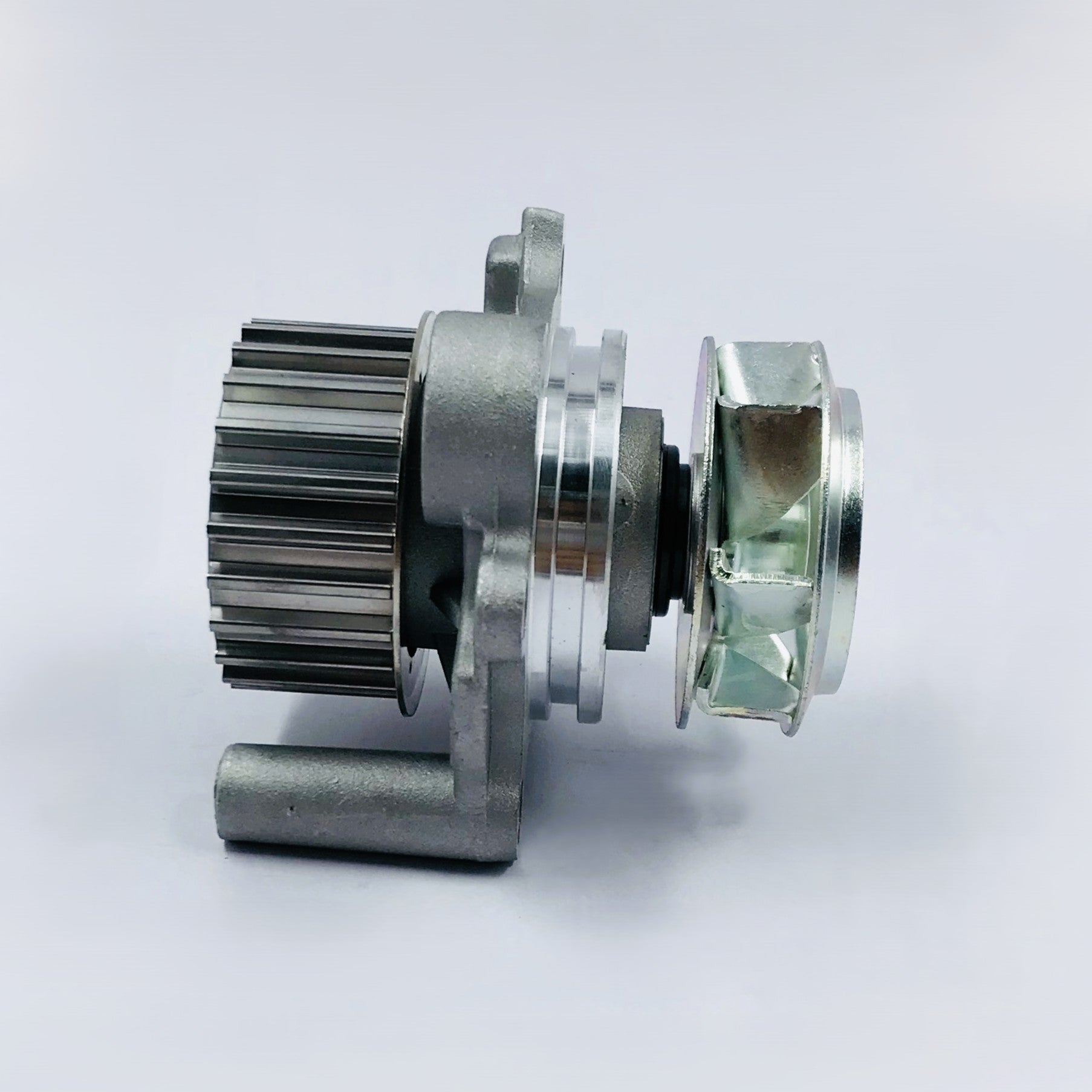 Bomba Agua Vw 1.8 2.0 Golf Jetta Audi Beetle 97-15