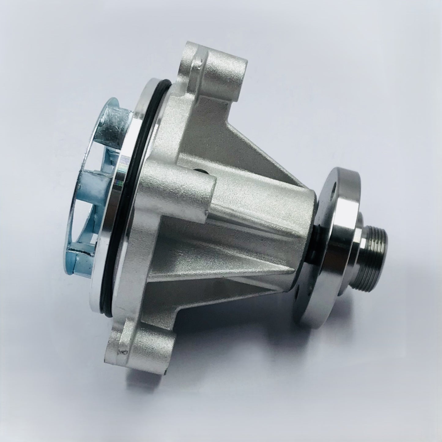 Bomba Agua Ford 4.6 5.4 00-10 C Rosca Delgada