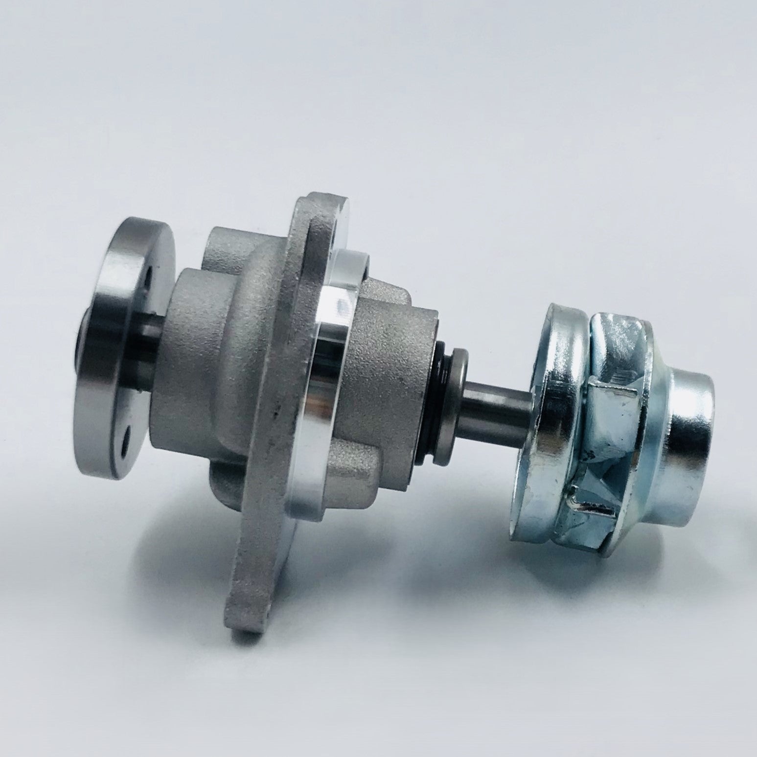 Bomba Agua Ford 1.6 Ka Ikon 00-05