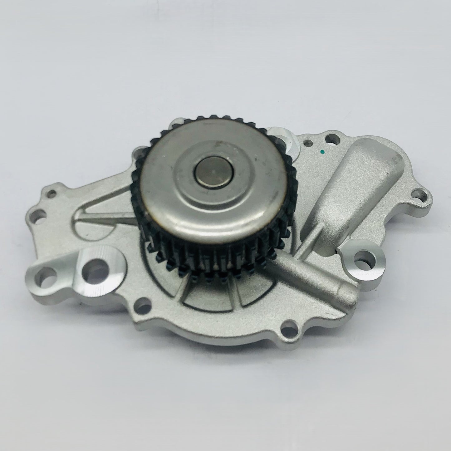 Bomba Agua Chrysler 2.7 Stratus 98-04 Engrane Ancho