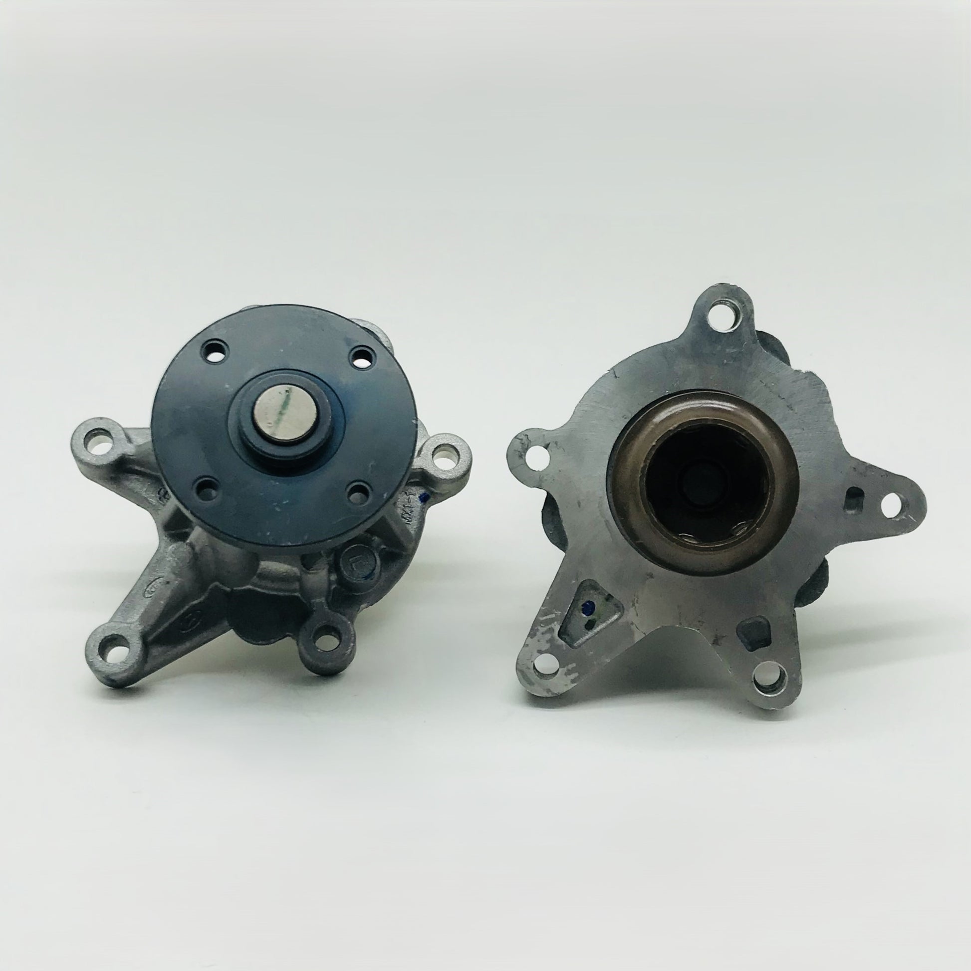 BOMBA AGUA HYUNDAI 1.6 10-18 ACCENT KIA SOUL ATTIT propela plastico