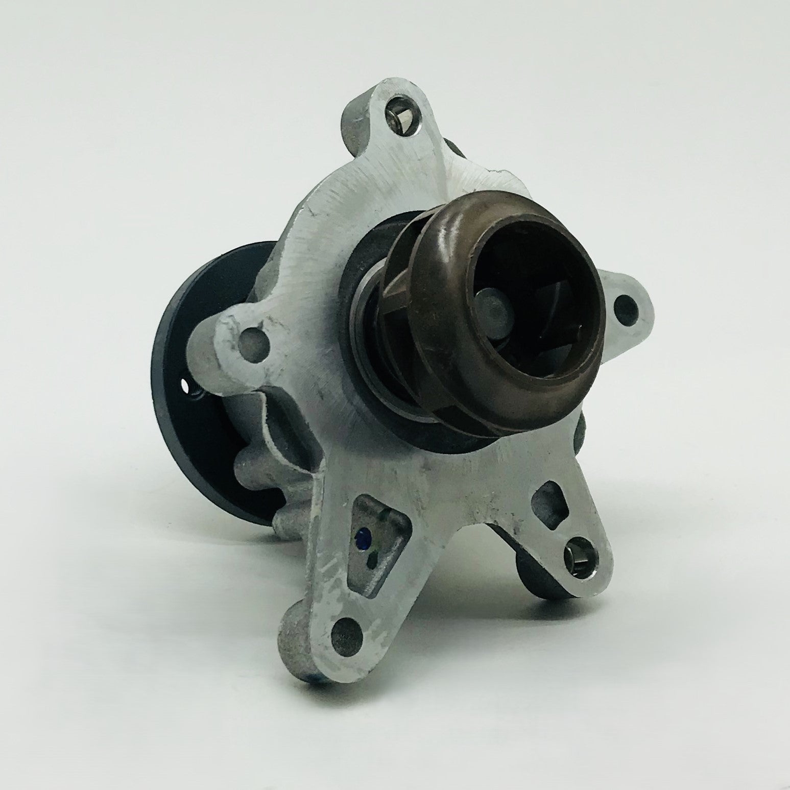 BOMBA AGUA HYUNDAI 1.6 10-18 ACCENT KIA SOUL ATTIT propela plastico