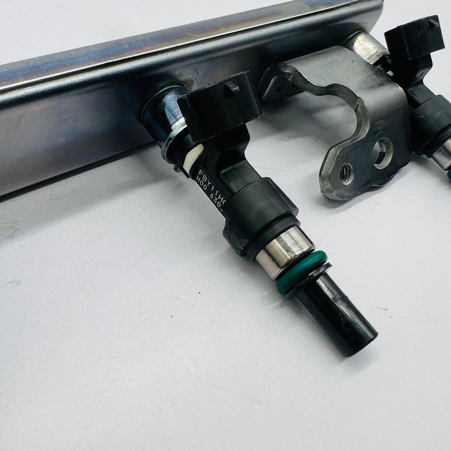 Riel Inyector Nissan 1.6 Versa March Kicks 12-21 Original