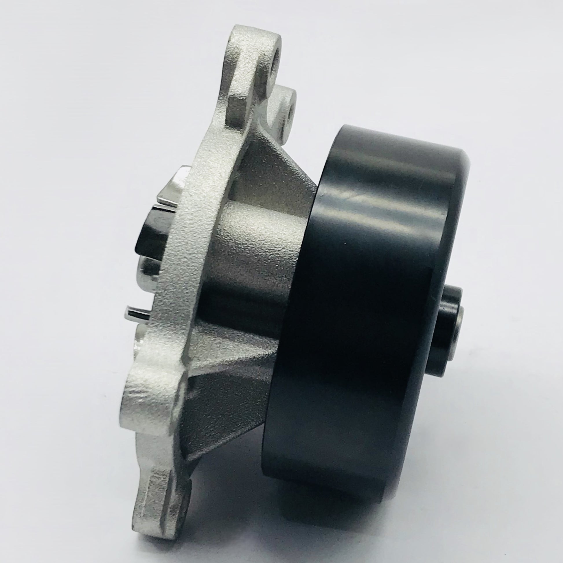 Bomba Agua Nissan 1.6 2.0 Yuke Sentra C/Polea