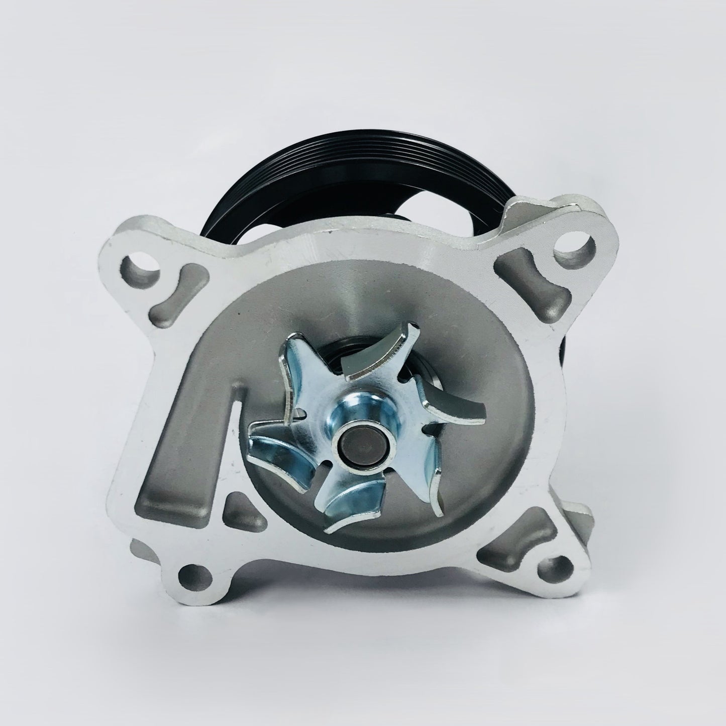 Bomba Agua Nissan 2.5 Xtrail Altima 14-24 Con Polea