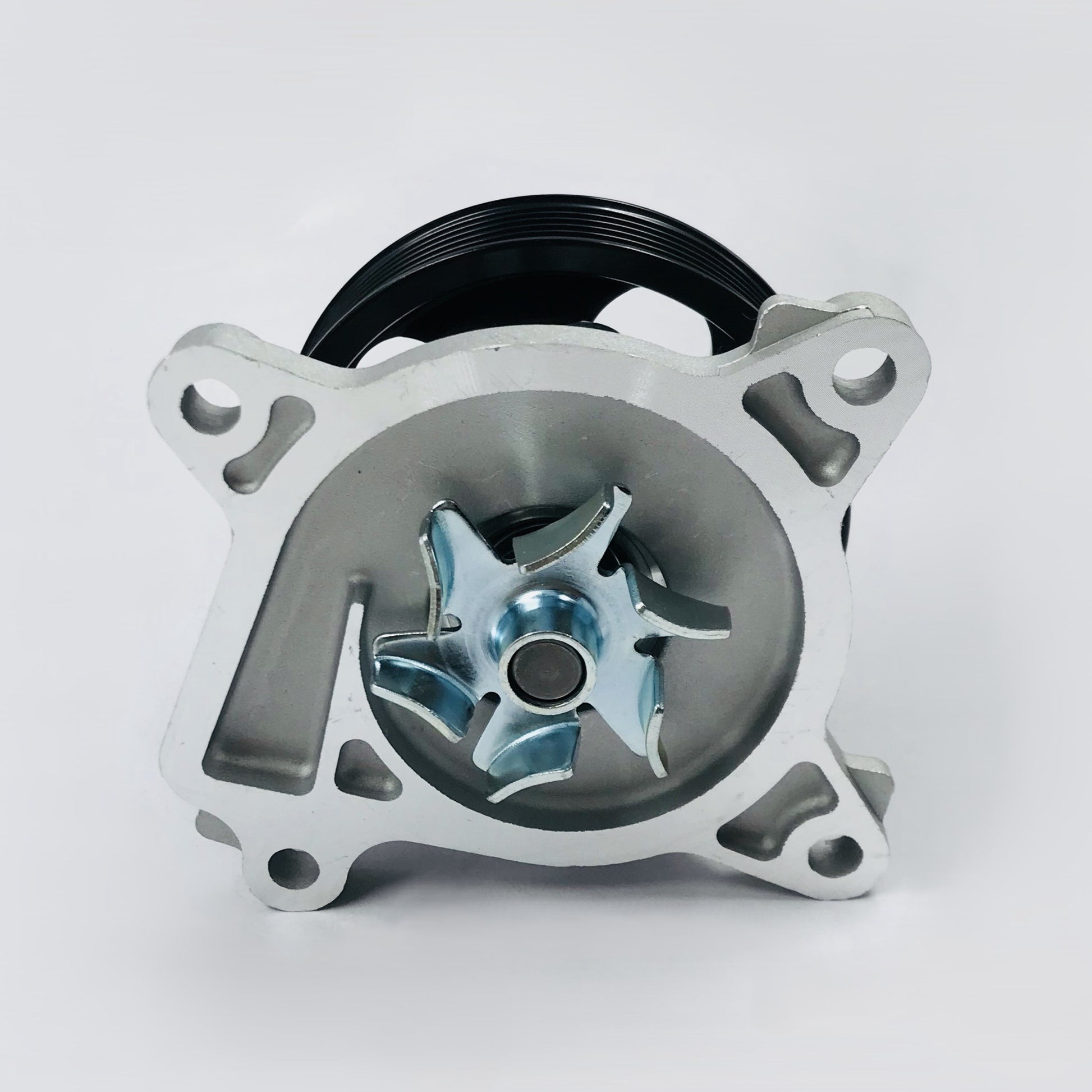 Bomba Agua Nissan 2.5 Xtrail Altima 14-24 Con Polea