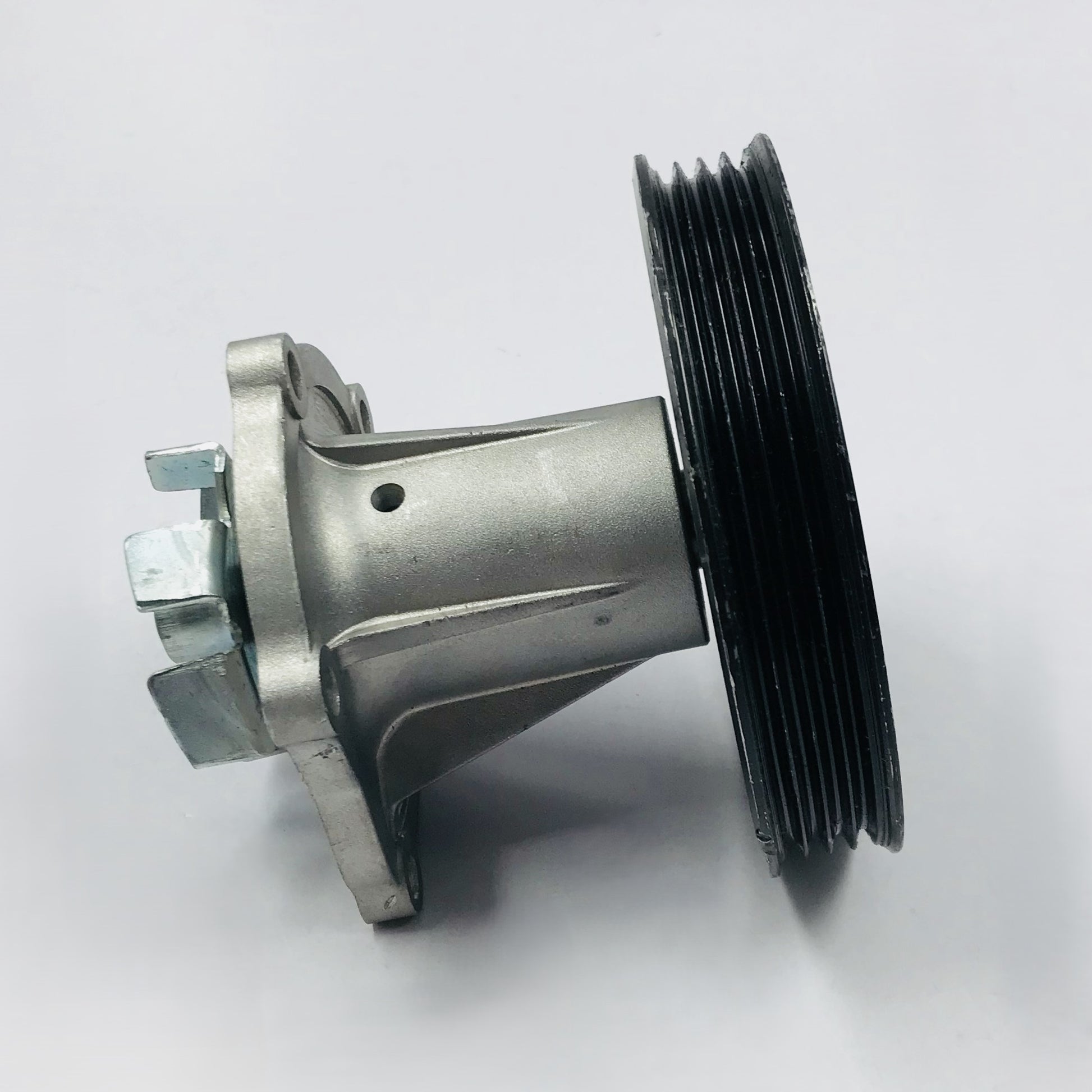 Bomba Agua Chev 1.2 Beat Spark 11-21 Sola Con Polea