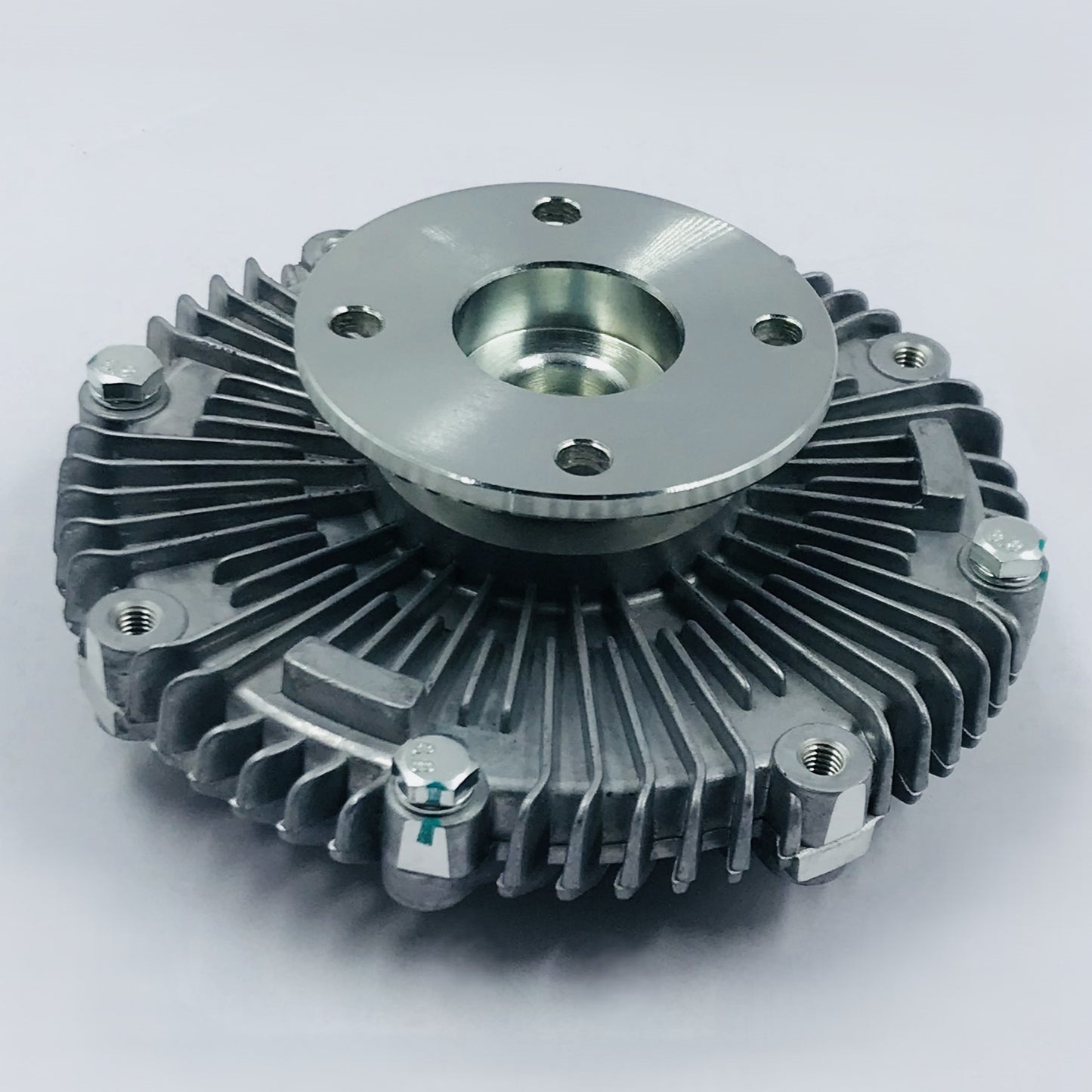 FAN CLUTCH NISSAN 2.4 D21