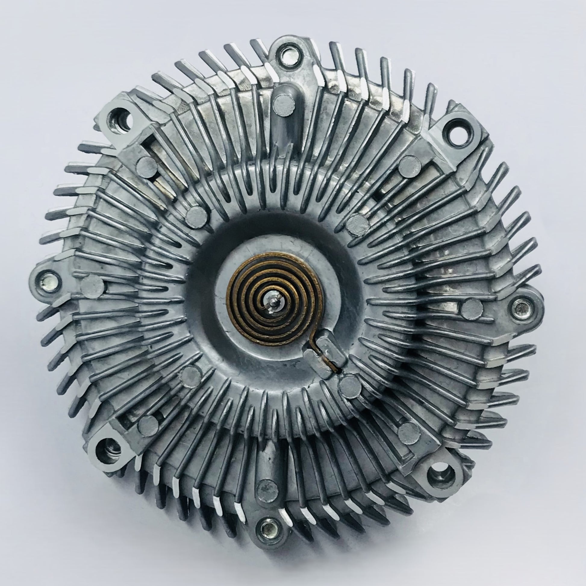 FAN CLUTCH NISSAN 2.4 D21