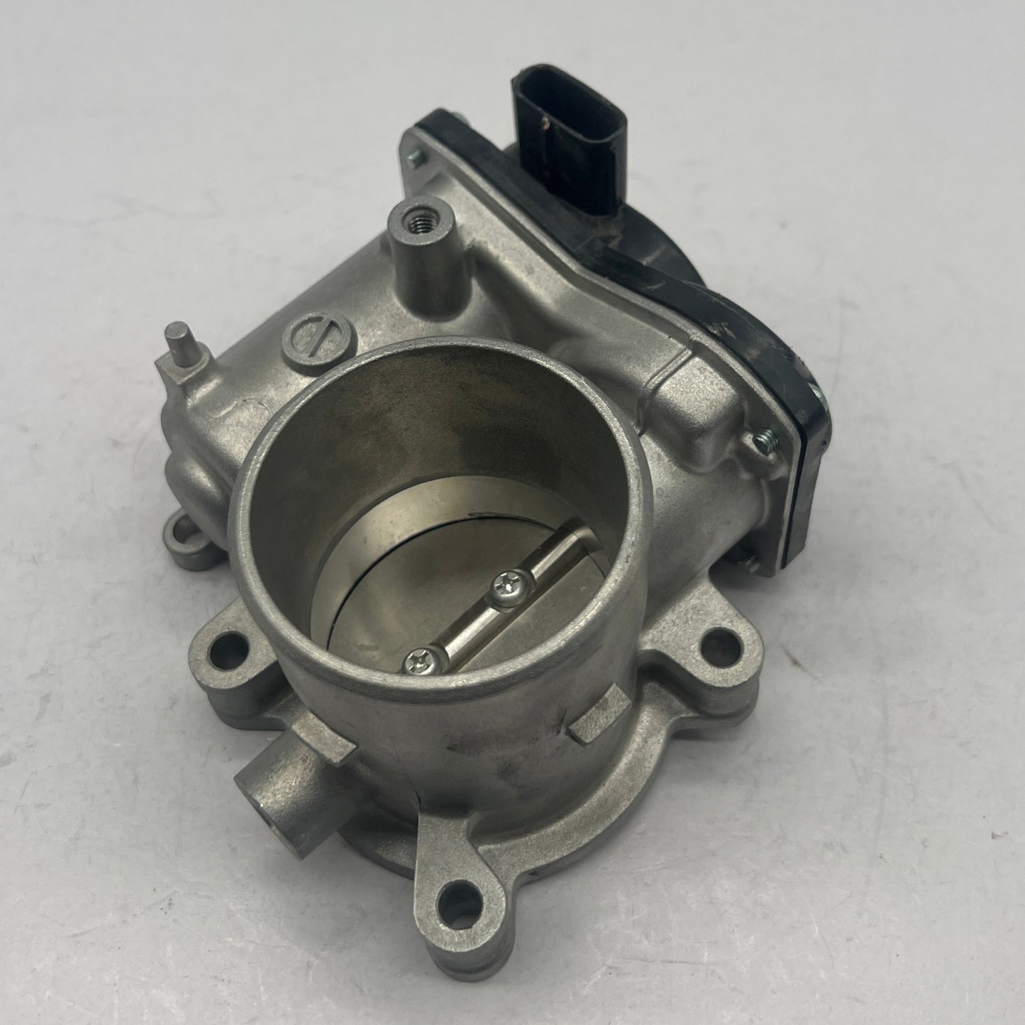 Cuerpo Mazda 2 1.5 16-20