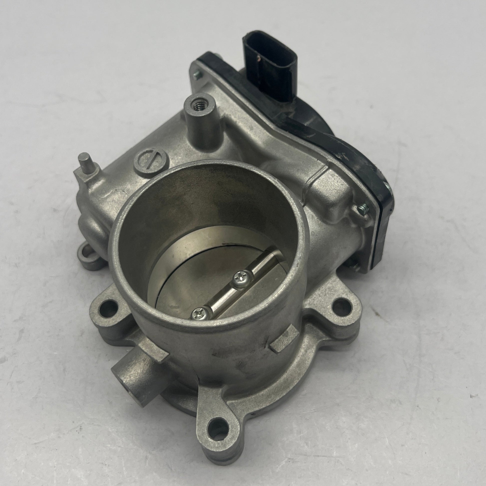 Cuerpo Mazda 2 1.5 16-20