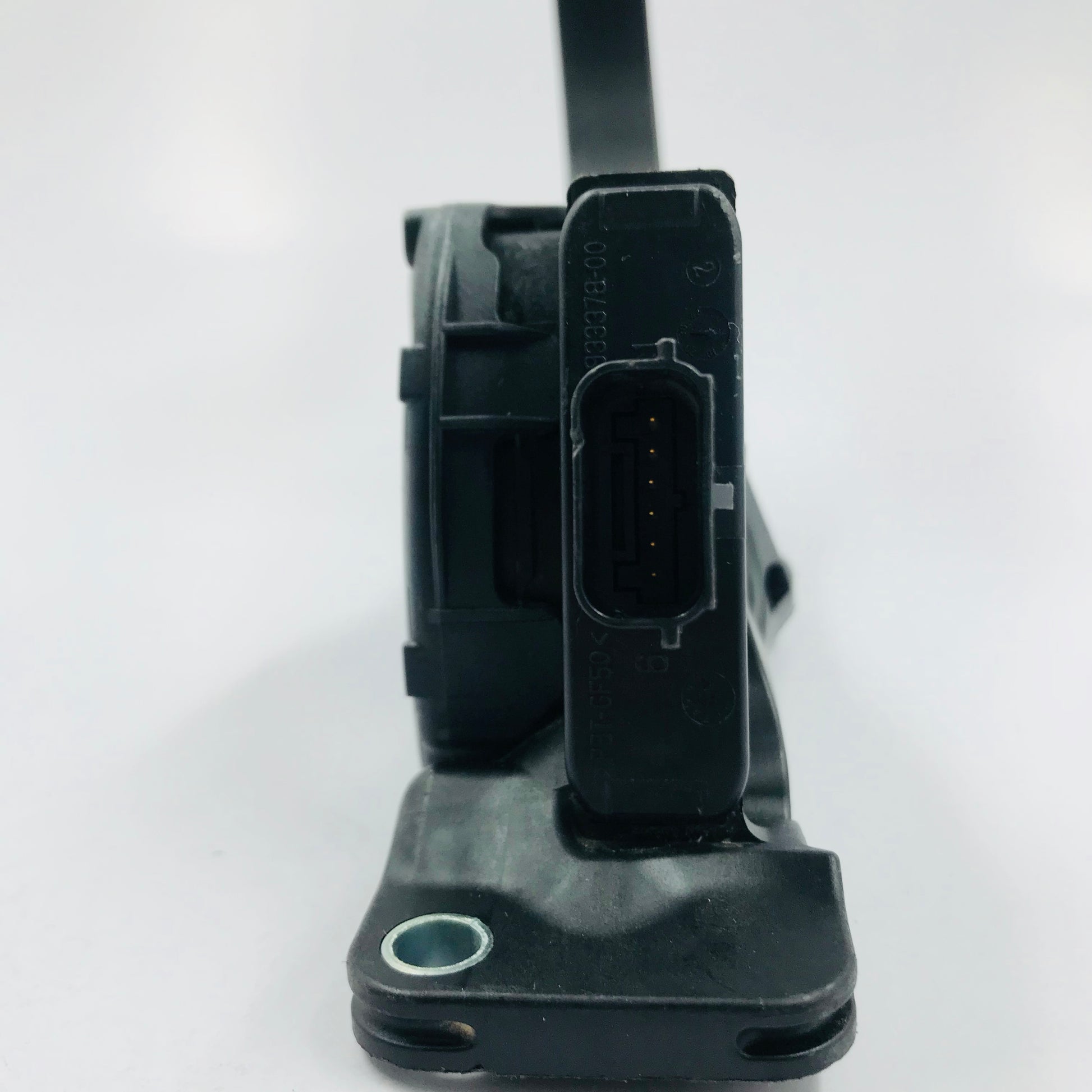 Pedal Aceleracion Volvo 2.0 V40