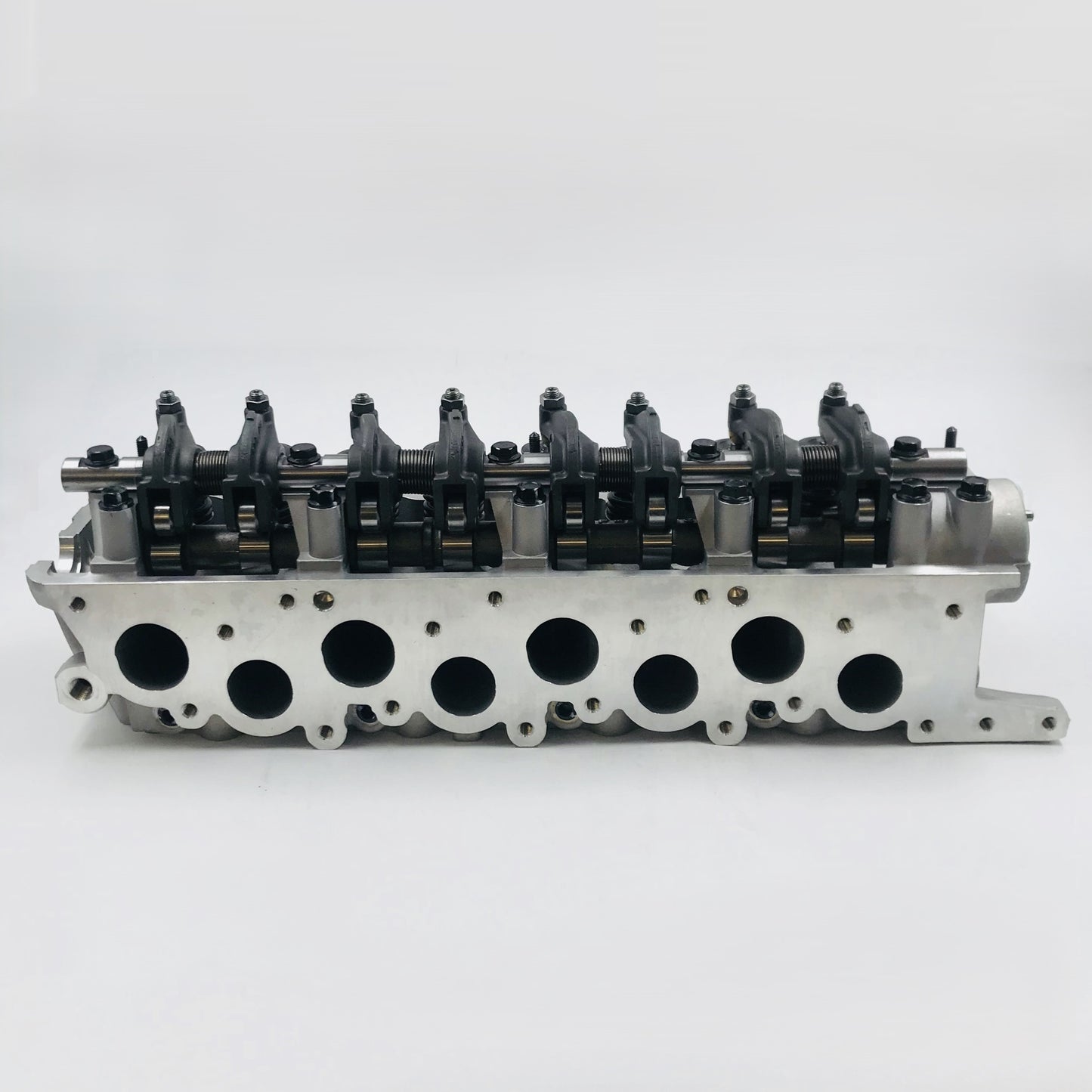 Cabeza De Motor Mitsubishi 2.5 Diesel  Completa