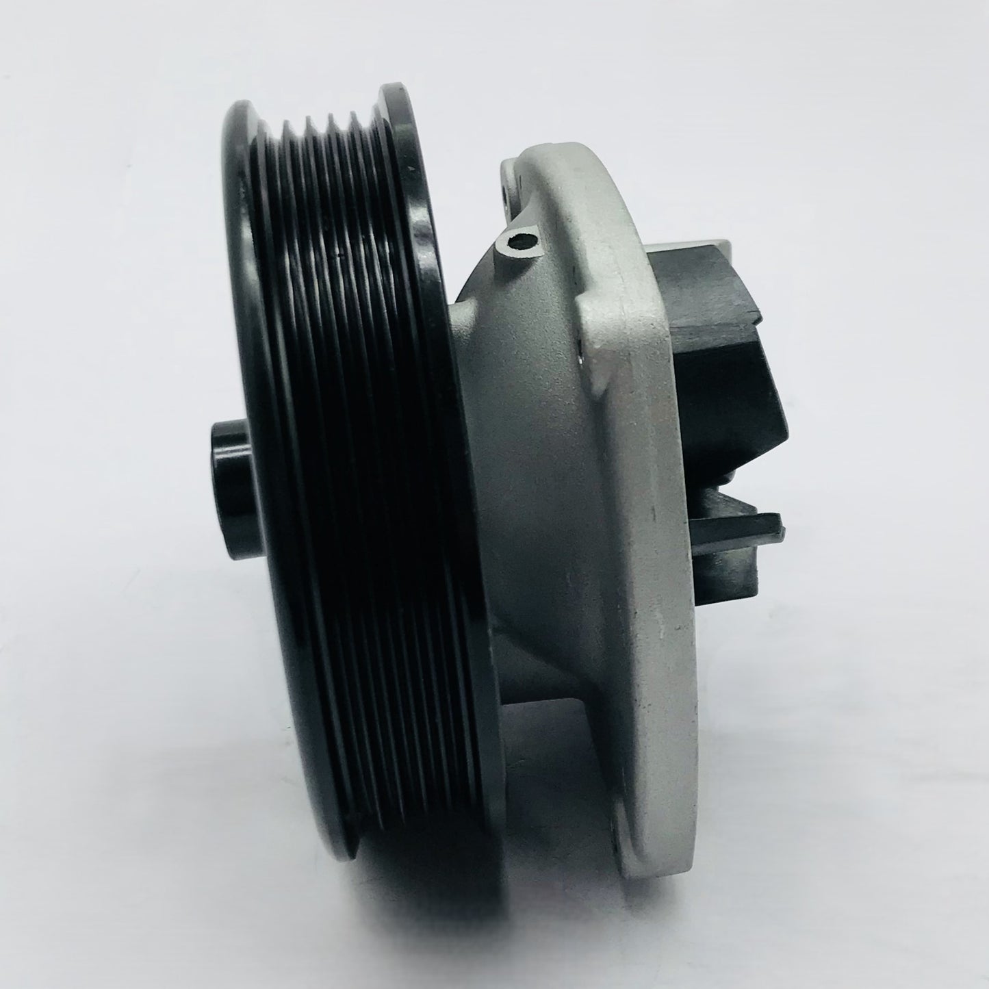 Bomba Agua Chev 2.0 2.5 Malibu 05-20 ConPolea