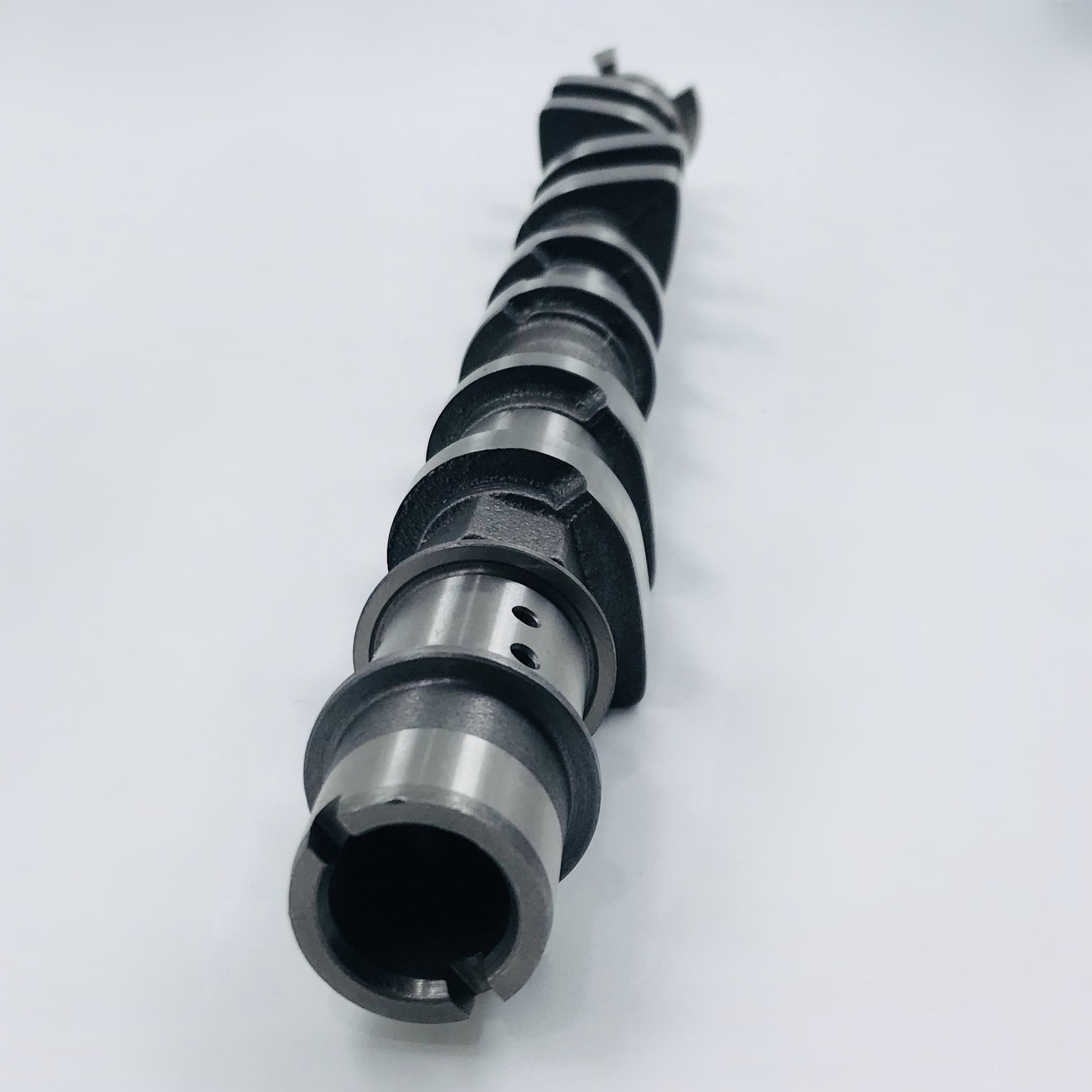 Arbol Levas Chev 1.6 1.8 Cruze Aveo G3 Admision