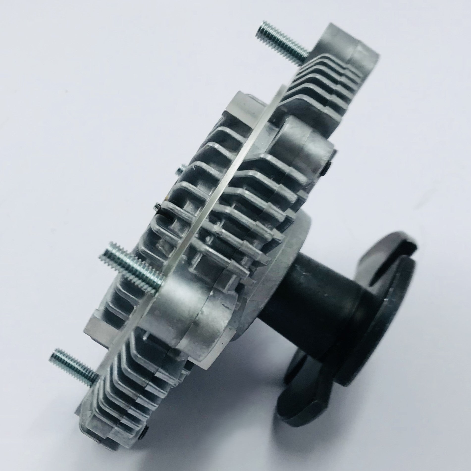 Fan Clutch Chev 2.2 Isuzu Luv 00-08