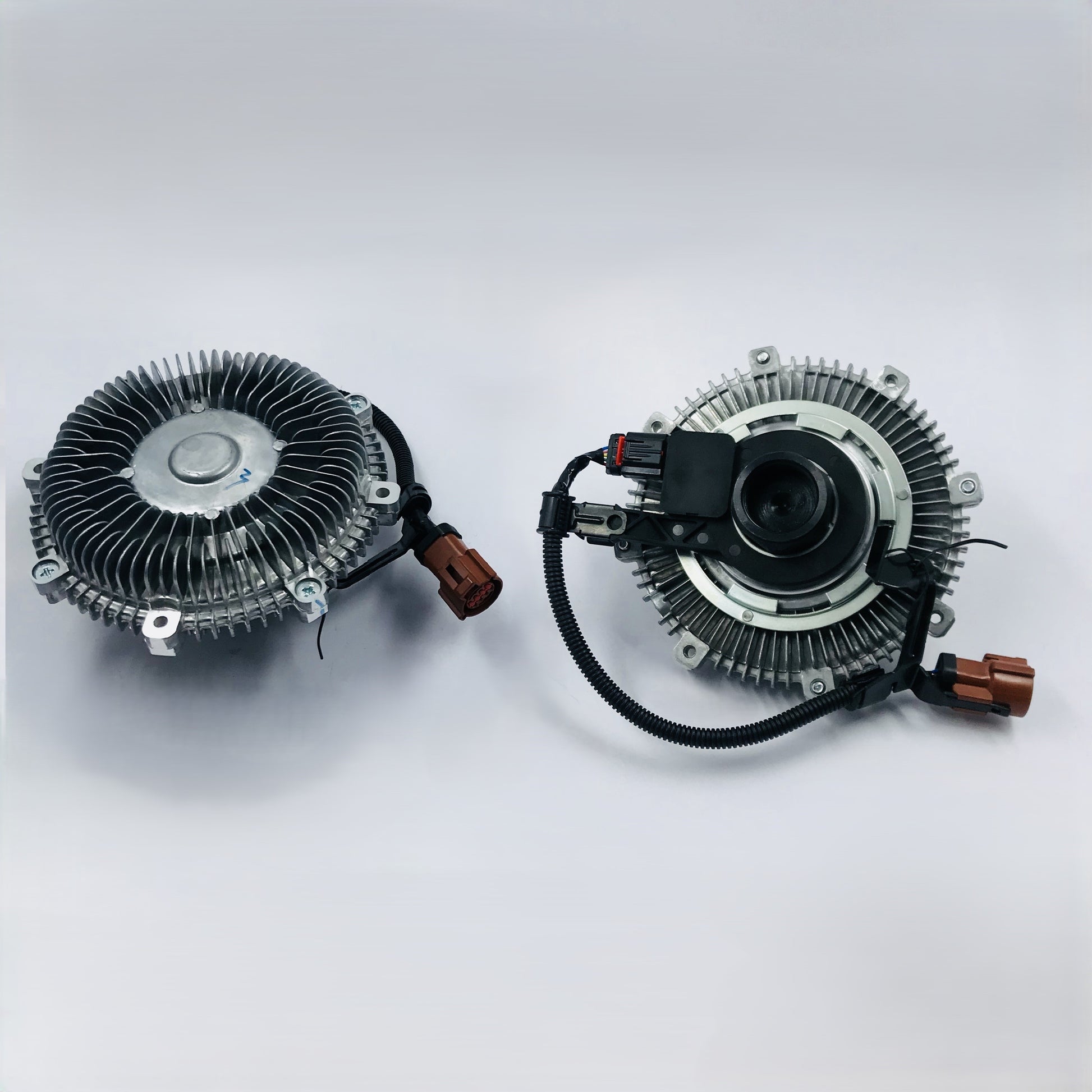 Fan Clutch Ford 4.0 4.6 Explorer Sport 05-14 Electronico