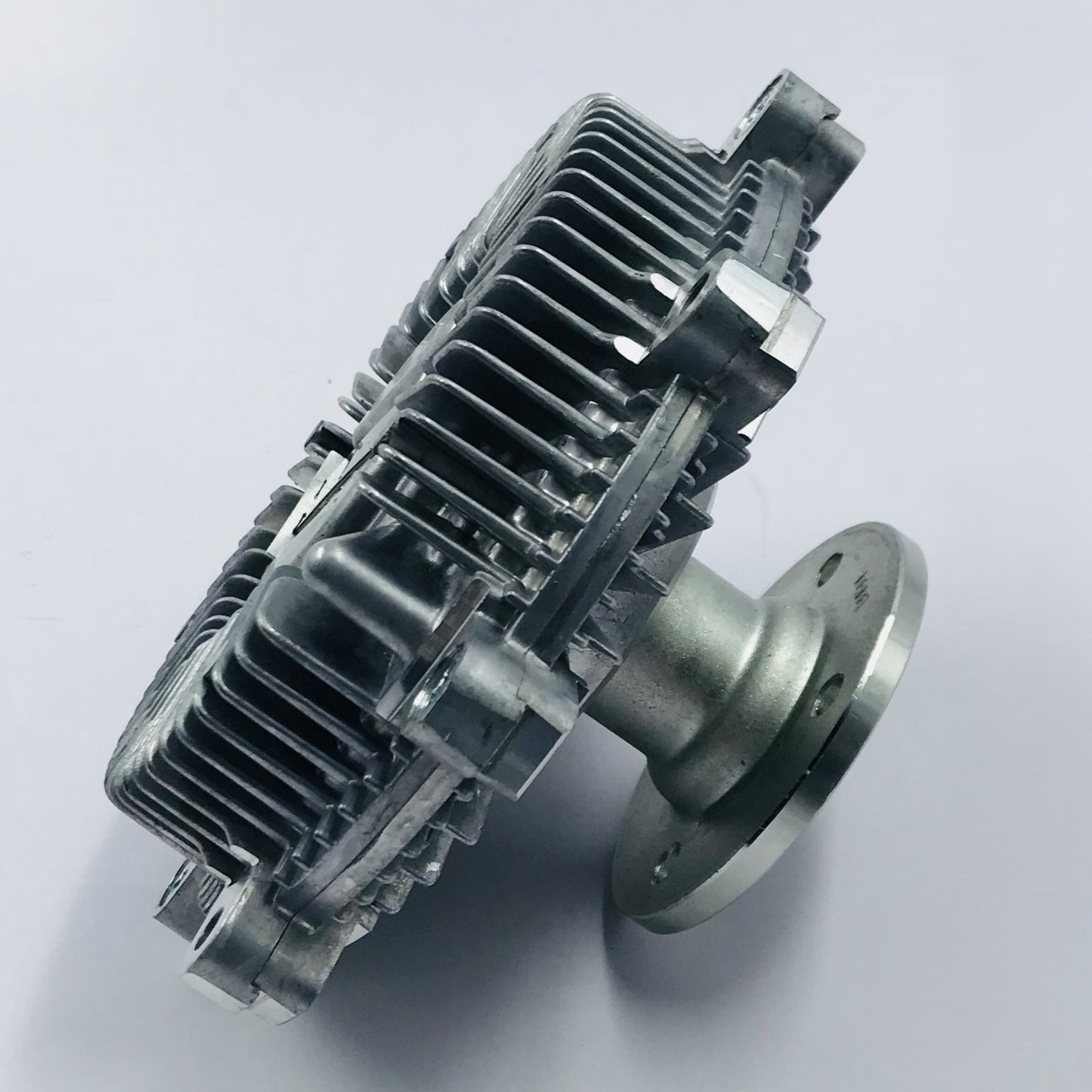 Fan Clutch Nissan 4.0 Pathfinder 04-12