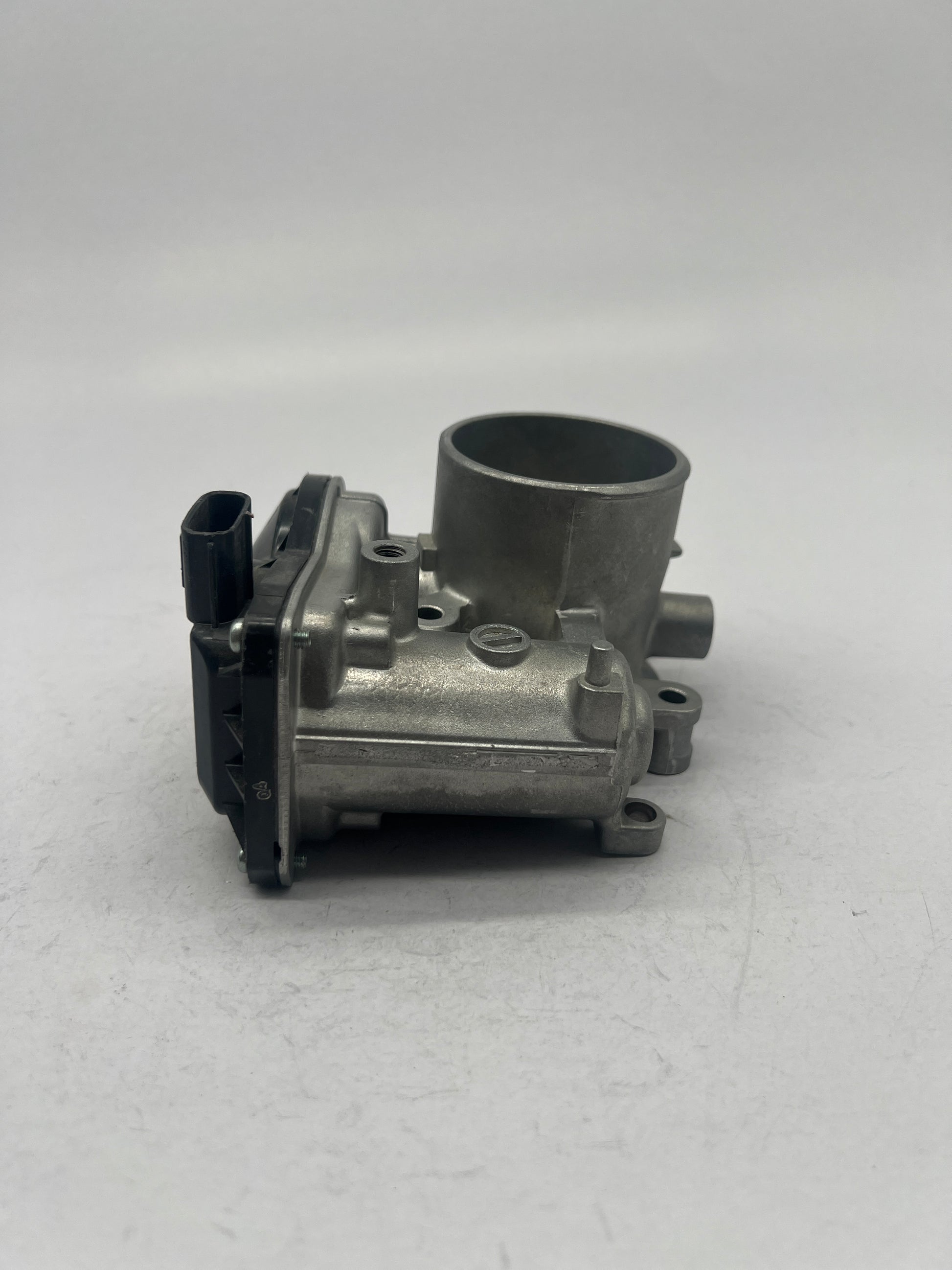 Cuerpo Mazda 2 1.5 16-20