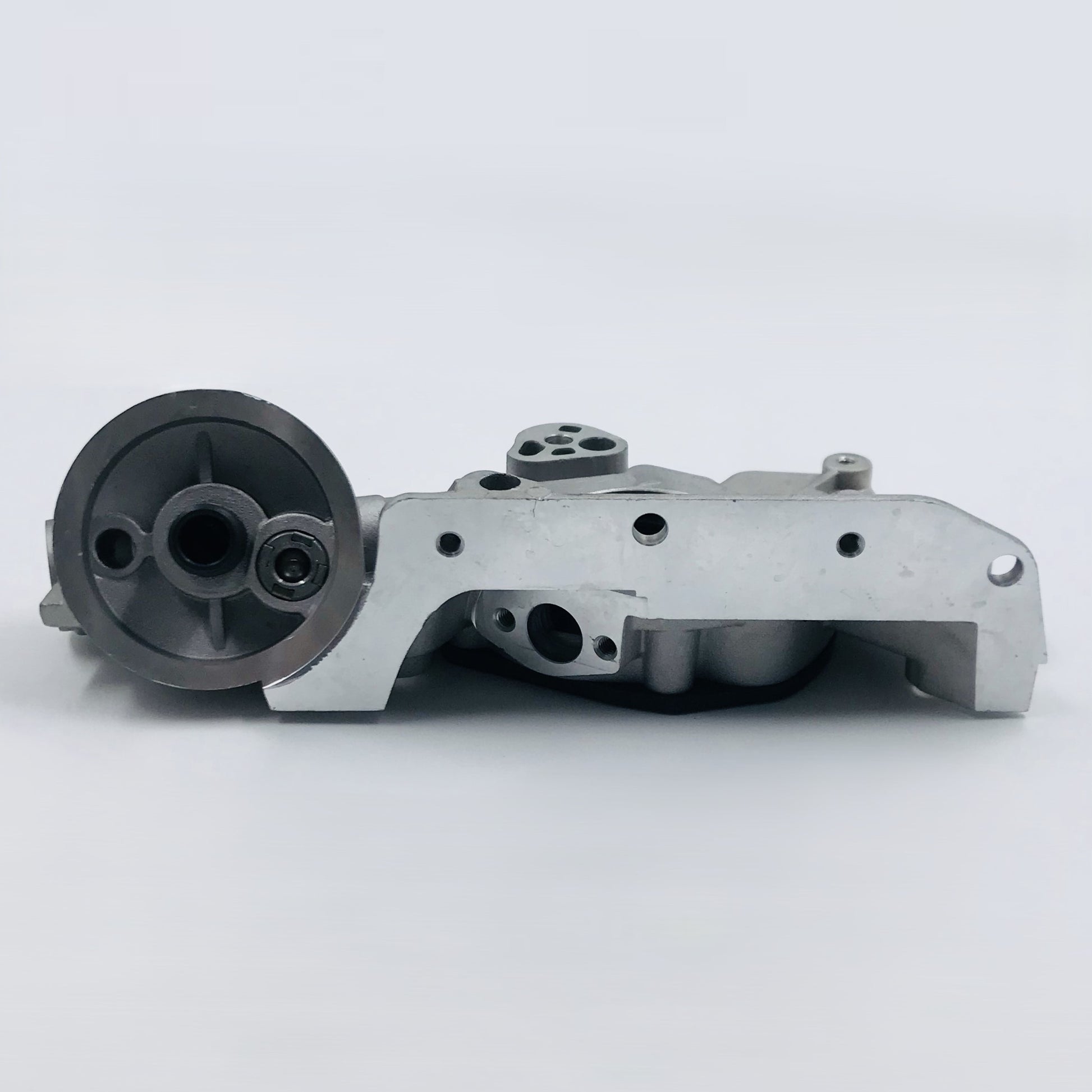 Bomba Aceite Chev 1.8 2.0 2.2 Astra  Luv  Redonda 04-10