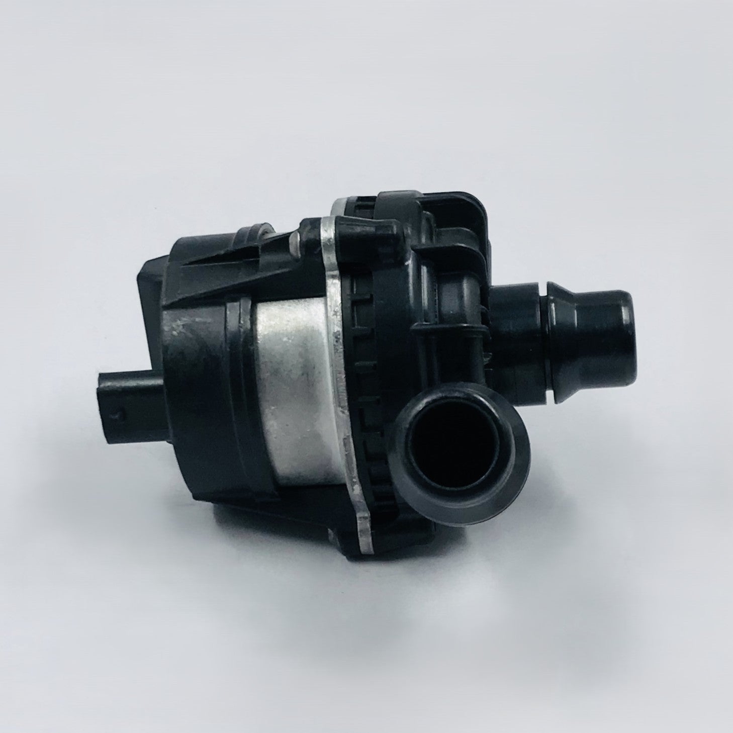 Bomba Agua Auxiliar Chrys Jeep 2.0 Grand Chrokee 22-25 Mopar