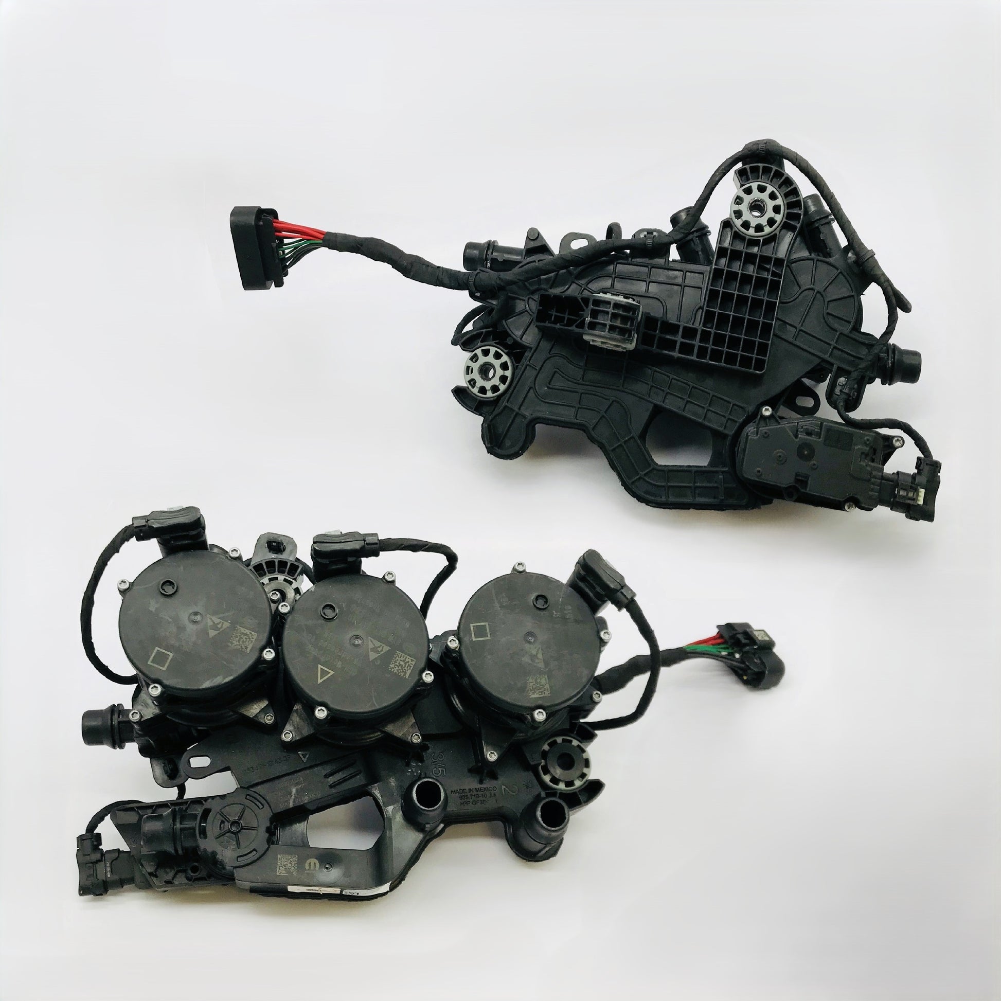 Bomba Agua Auxiliar Chrysler Charger Daytona 22-25