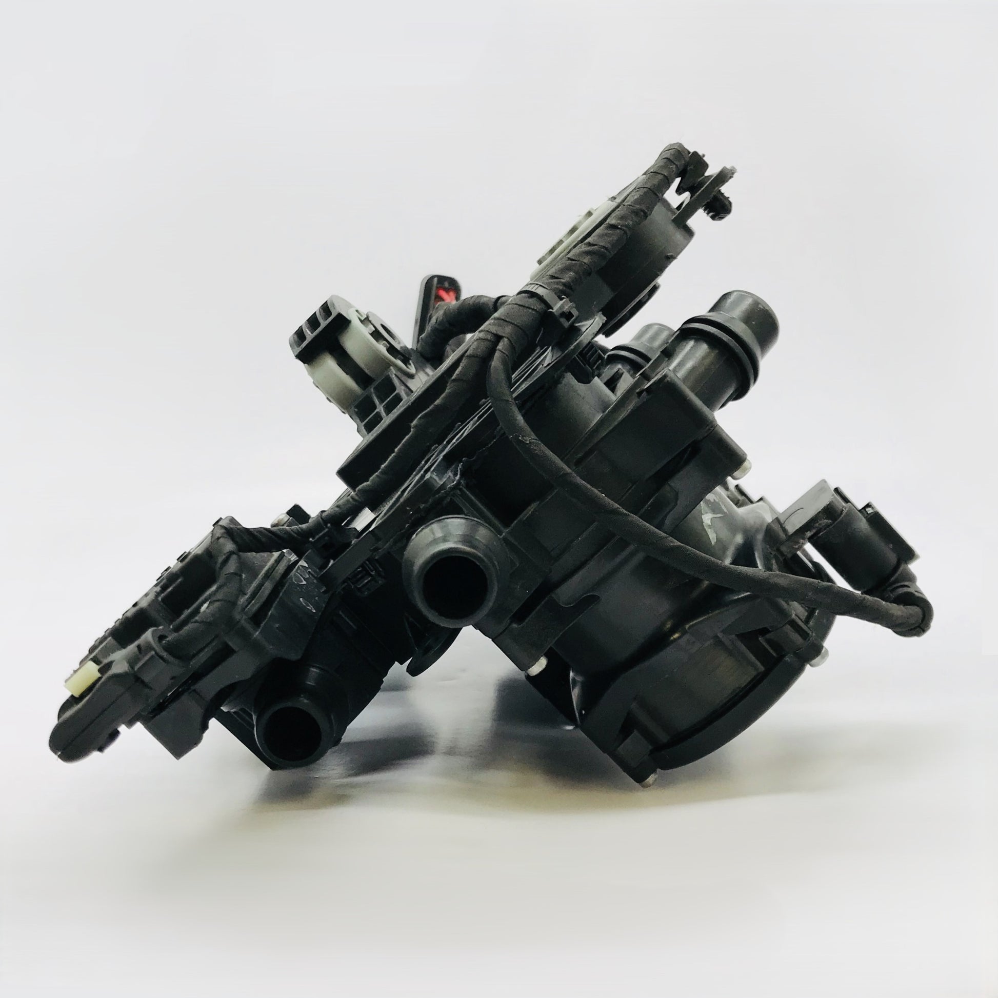 Bomba Agua Auxiliar Chrysler Charger Daytona 22-25