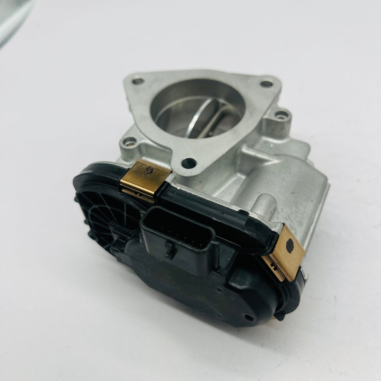 Cuerpo de Aceleracion Mazda 2.0 3 / 6 / CX30 19-20