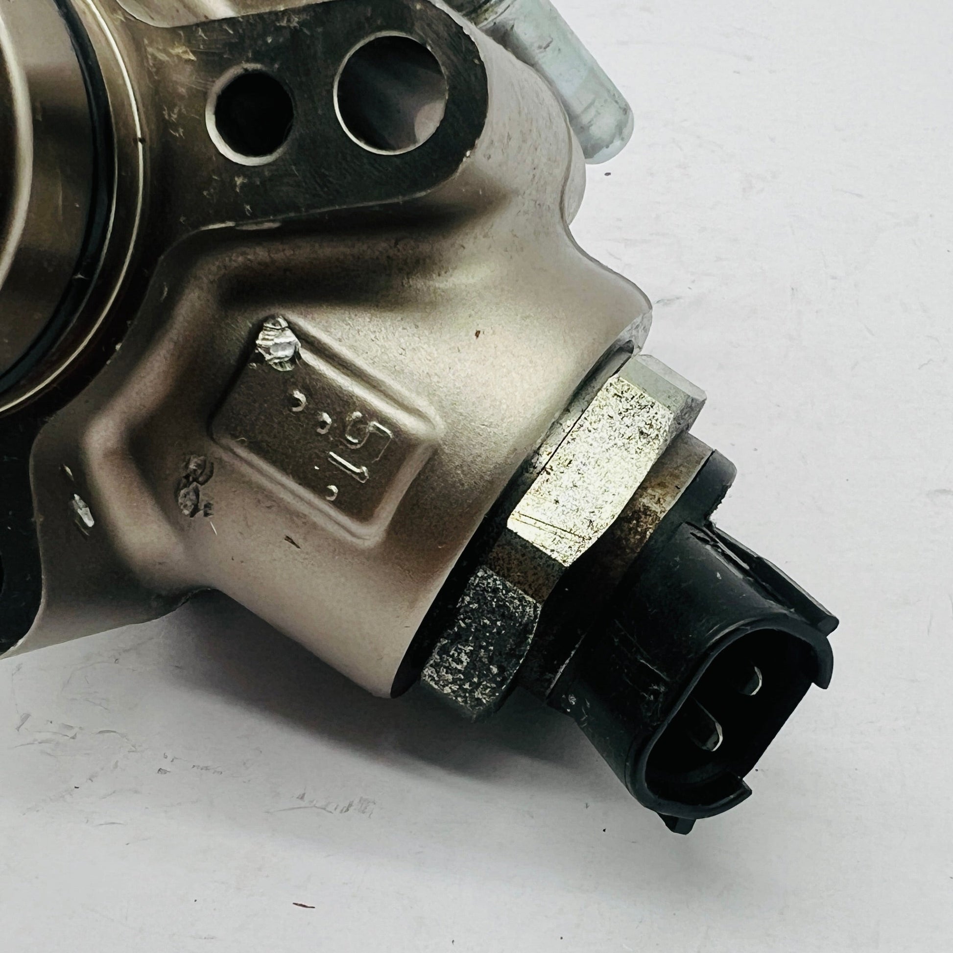 Bomba Gas Alta Presion Mazda 2.3 Cx7 Turbo