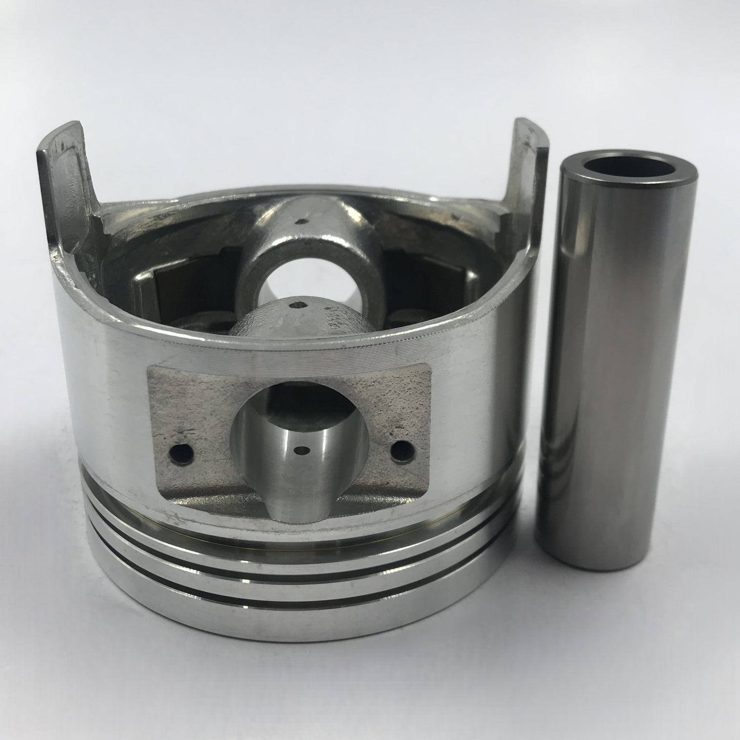 Pistones Isuzu 2.6 4Ze1 Tro0Per Std 92