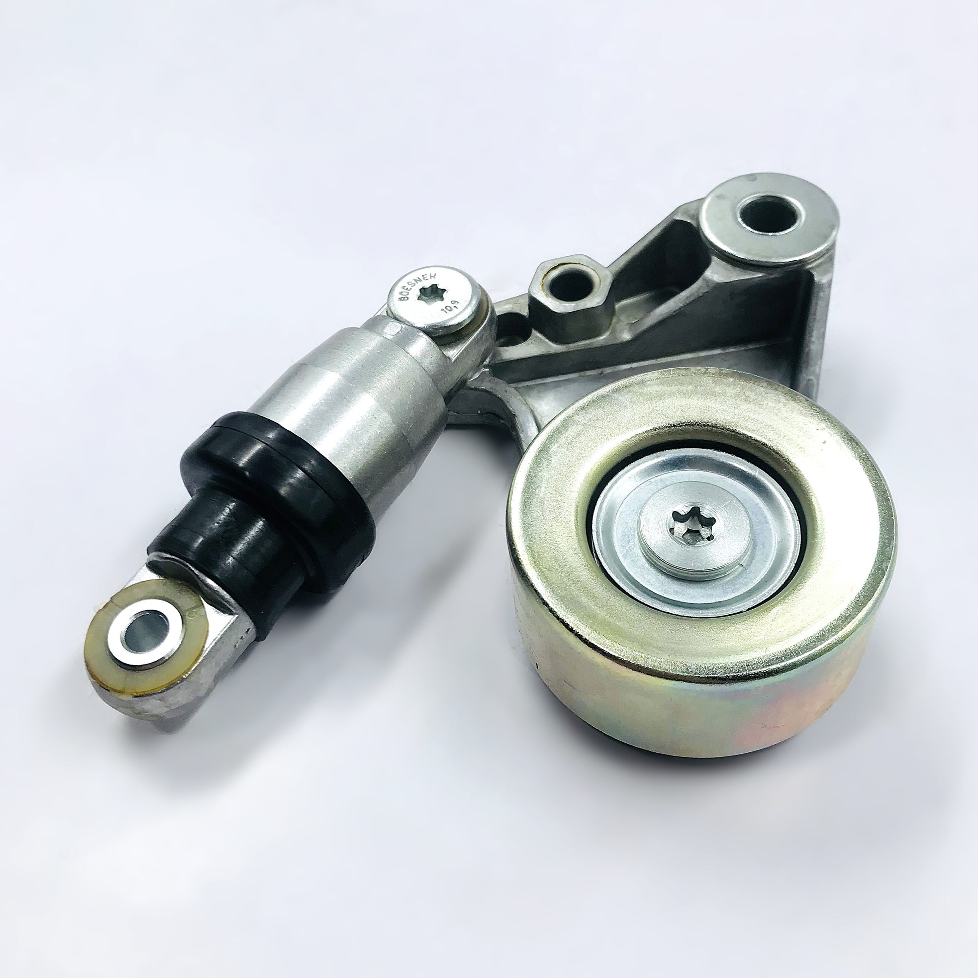 Polea Tensora Nissan 3.0 Urvan Cabstar 08-14