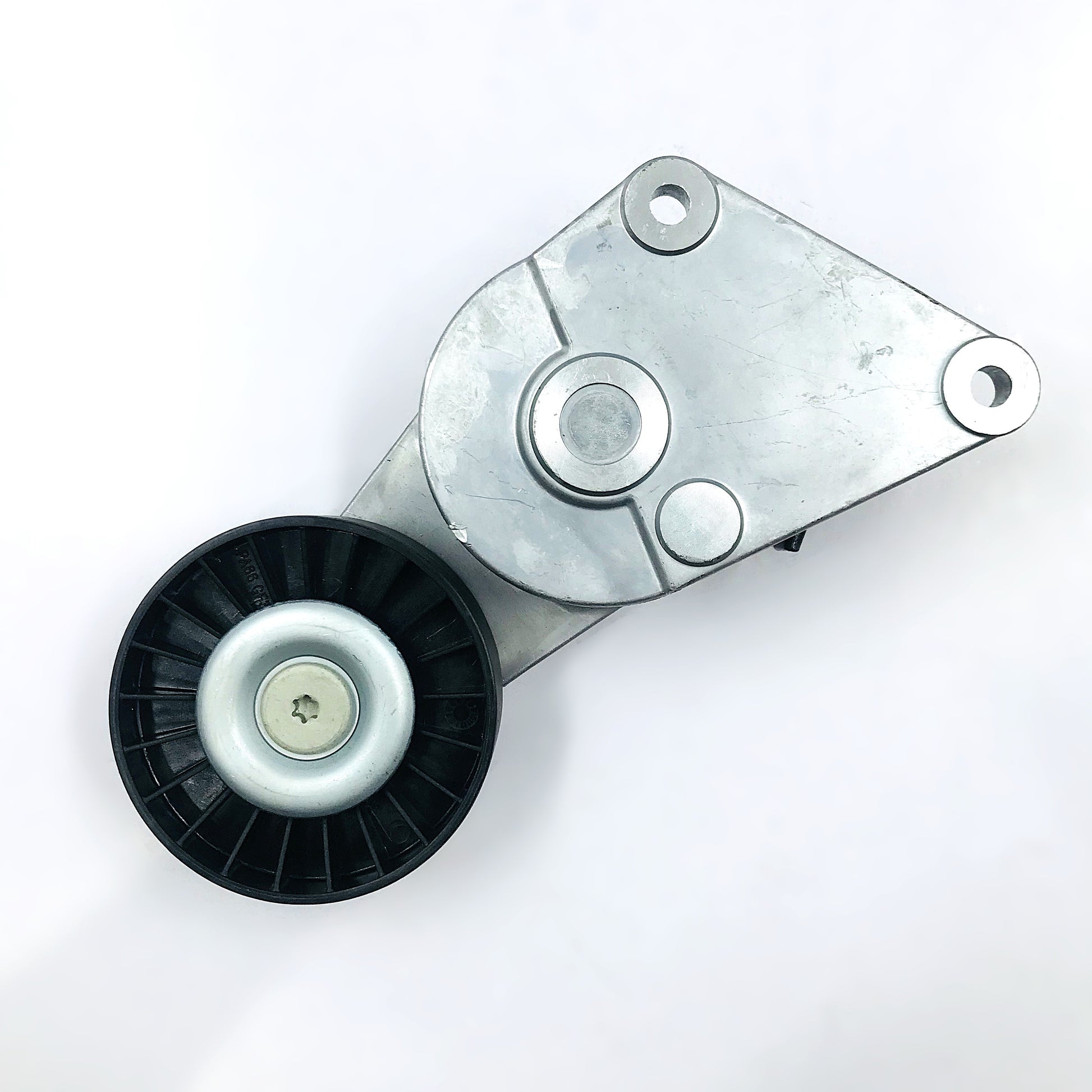 Polea Accesorio Mazda 2 3 5 6 Cx5 2.0 2.5 09-24