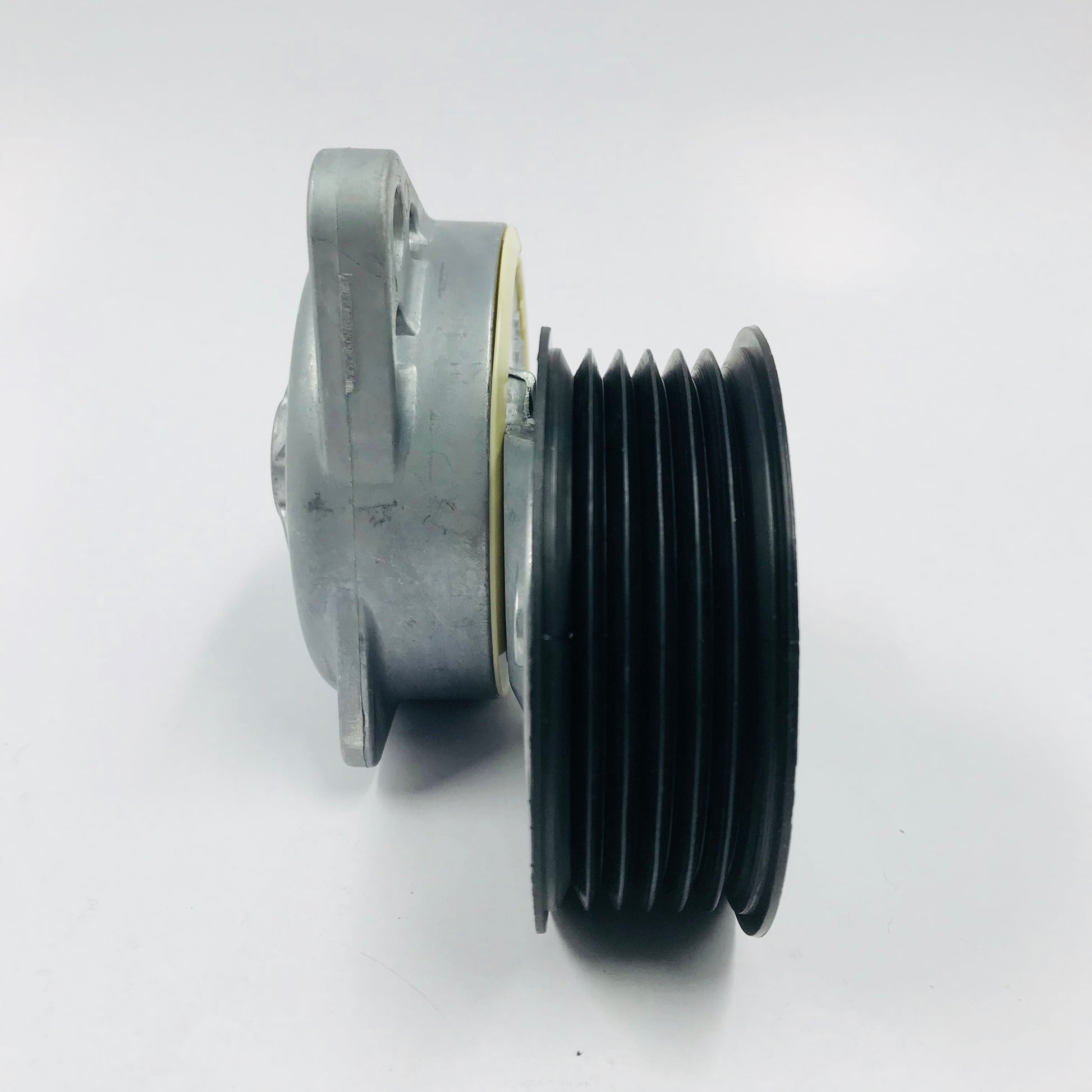 Polea Accesorio Ford 2.0 Focus 00-06 Mondeo