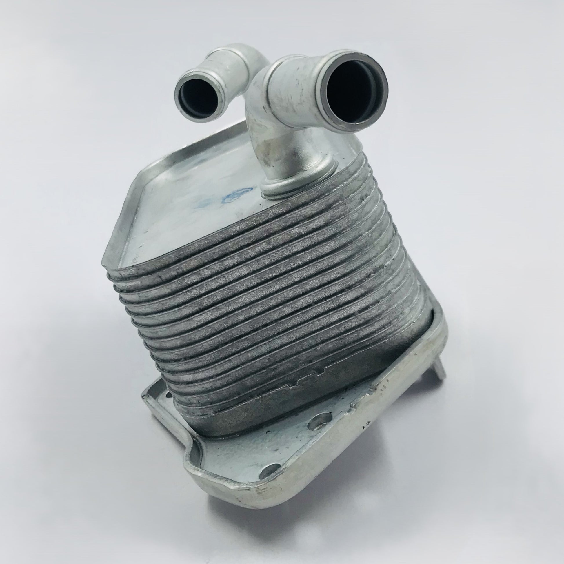 Radiador aceite Audi a5 a6 cuadrado 2tubos