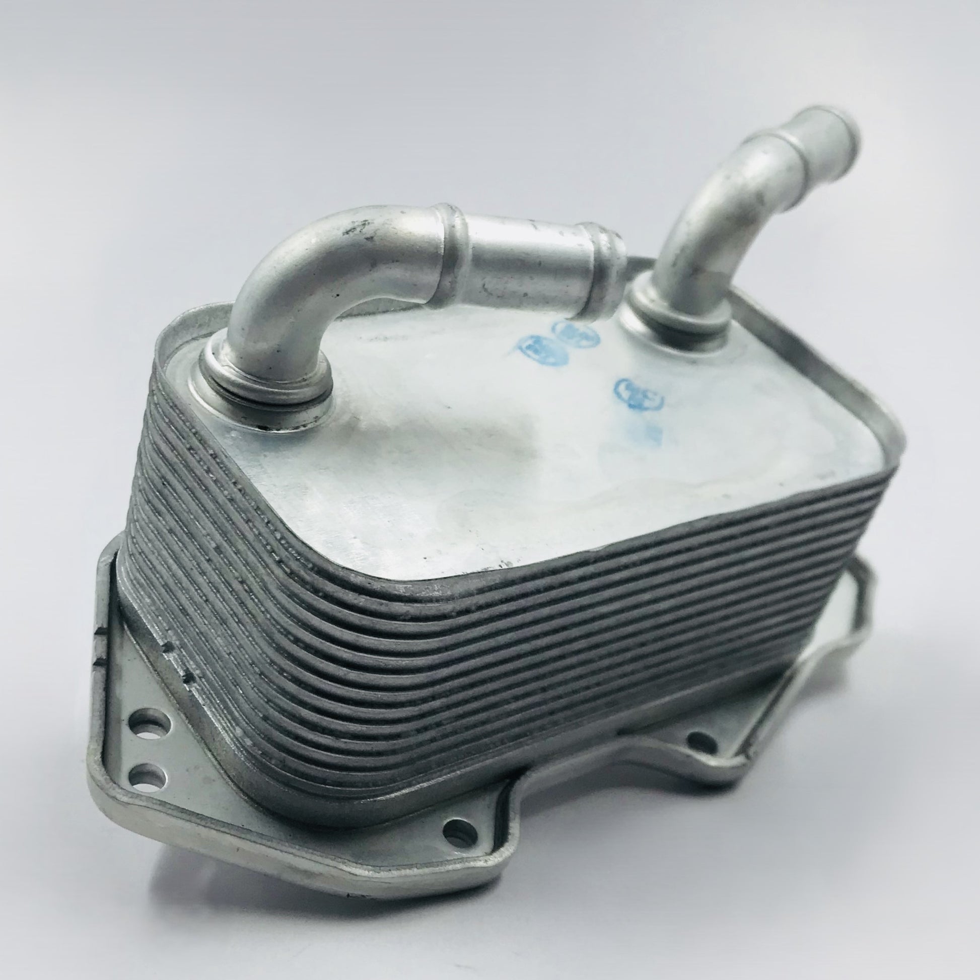 Radiador aceite Audi a5 a6 cuadrado 2tubos